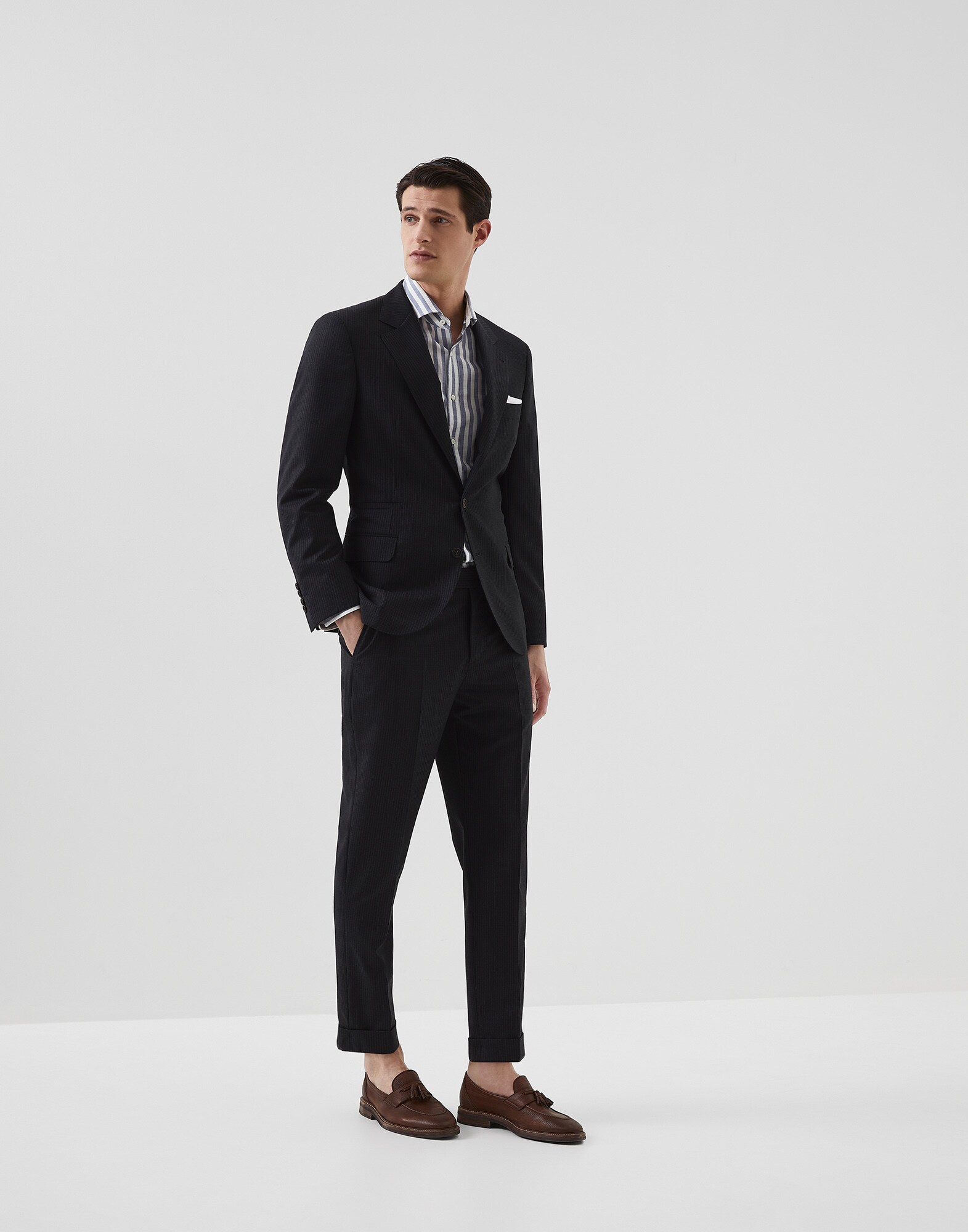 211MOUTFITMG4647BT7C001 image number 0