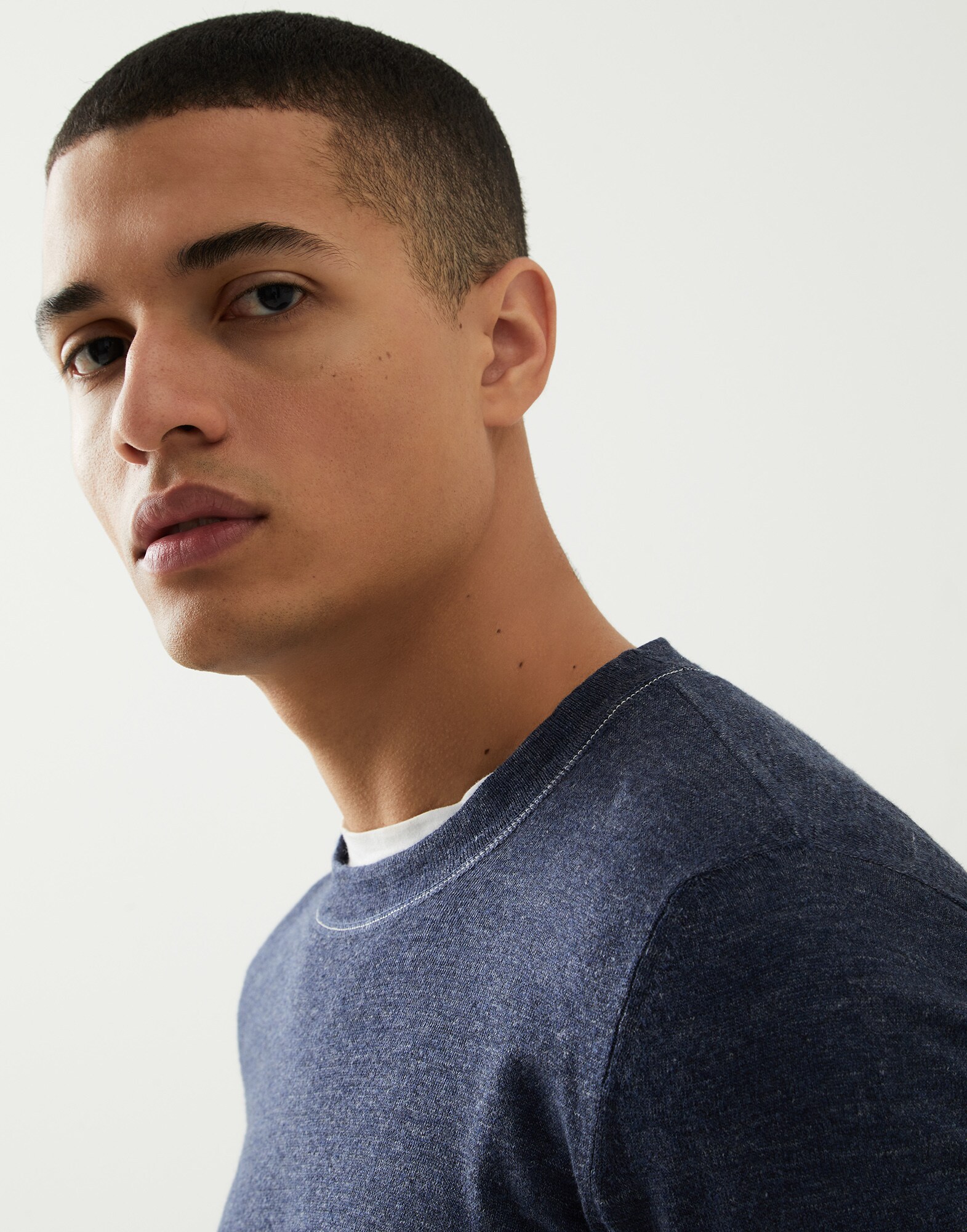 Crewneck Sweater - Detail