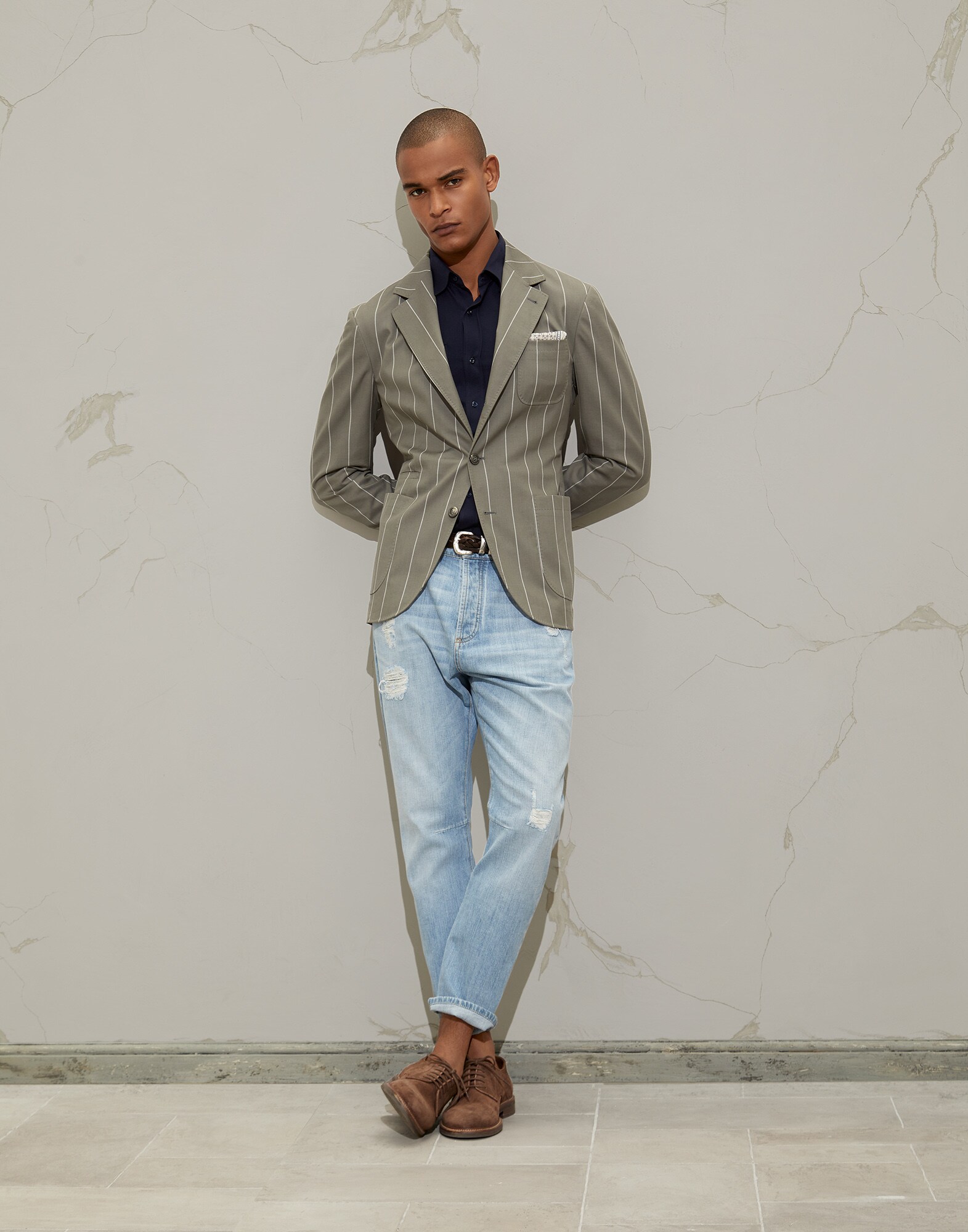 Leisure - Full look