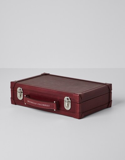 Life Attitude Accessories - Front view