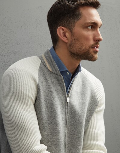 Zip-front Cardigan - Detail view