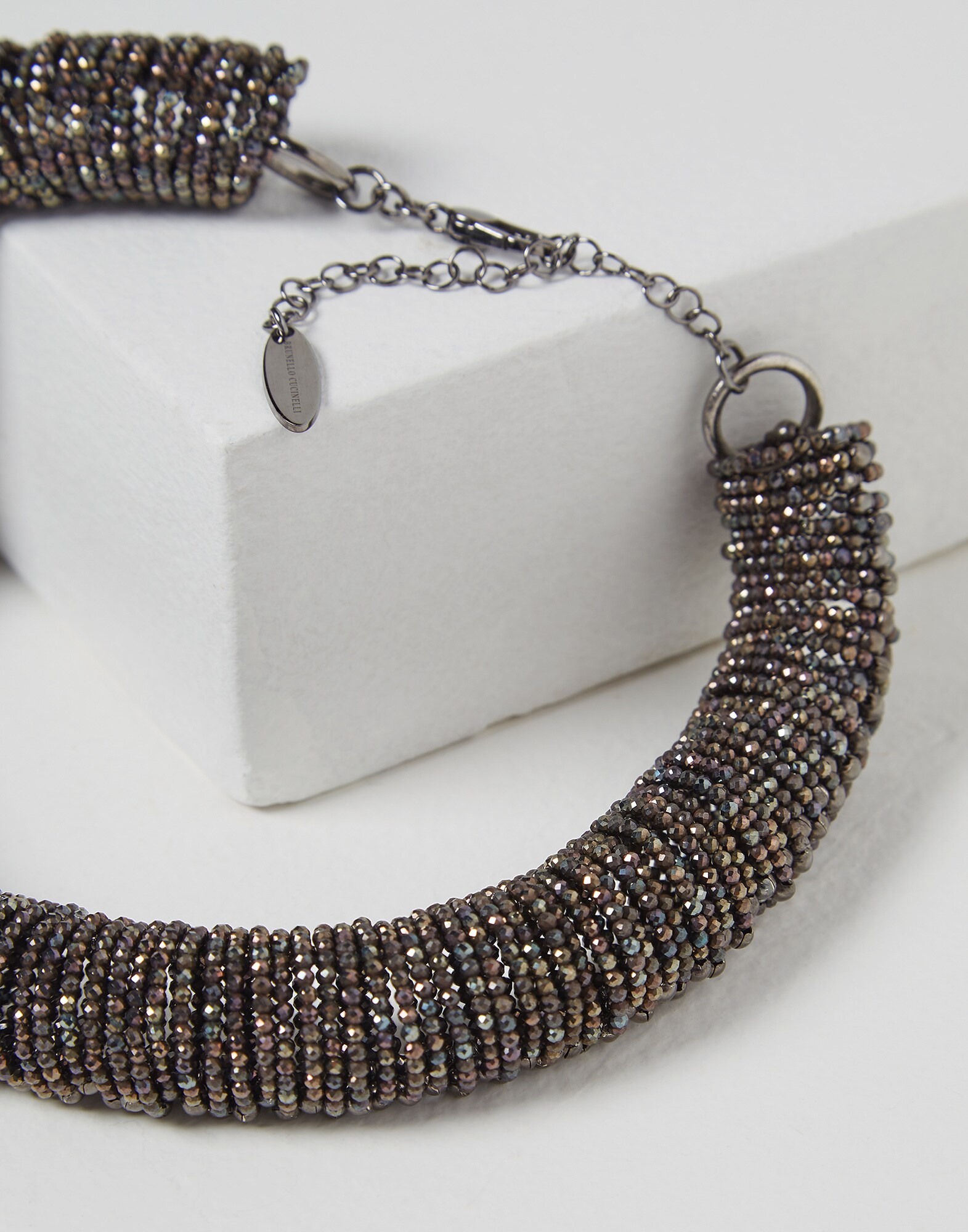 Necklace - Detail view