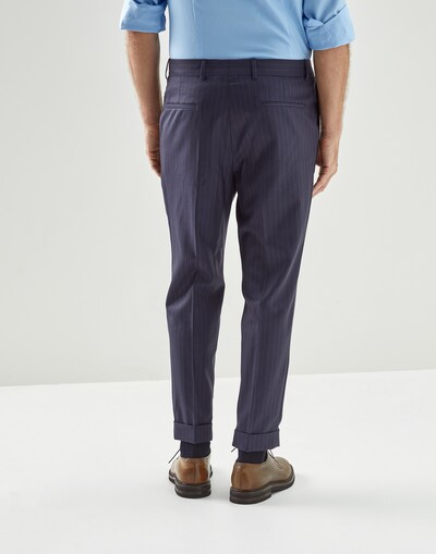 Pleated - Back view