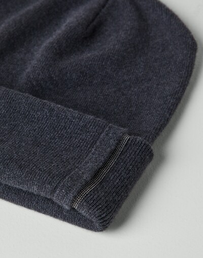Hats & Caps - Detail view