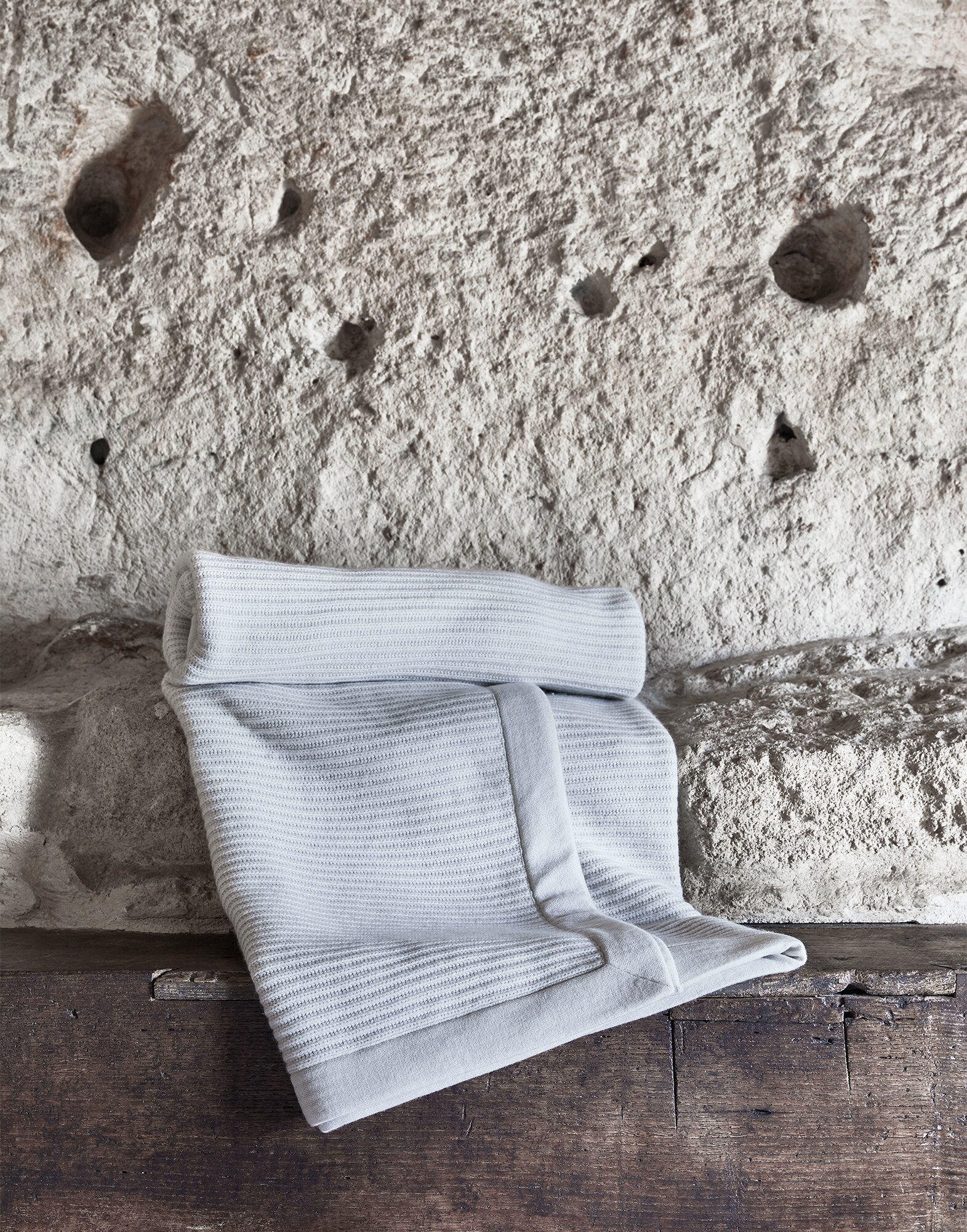 Blankets - Full look