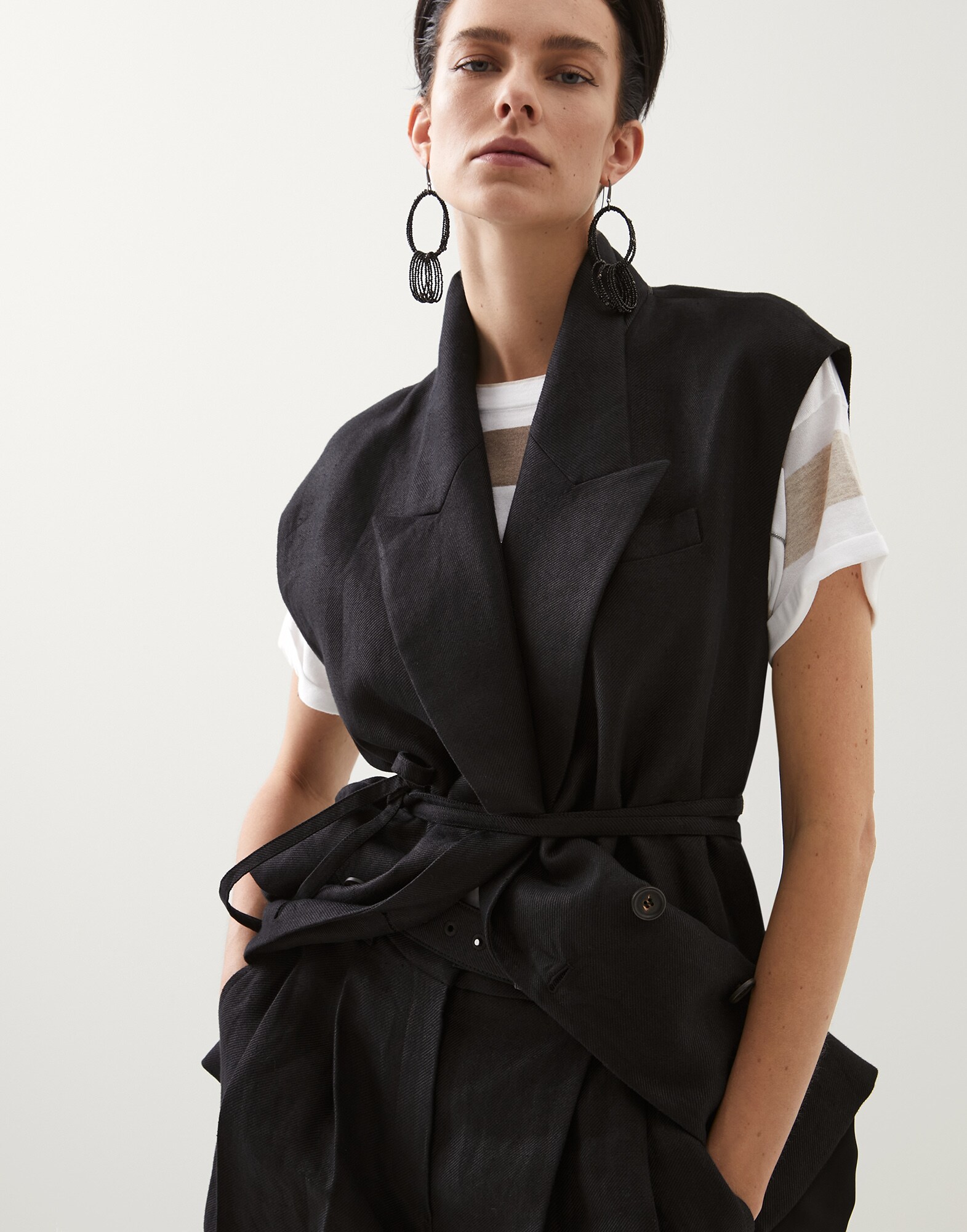 Vest - Editorial