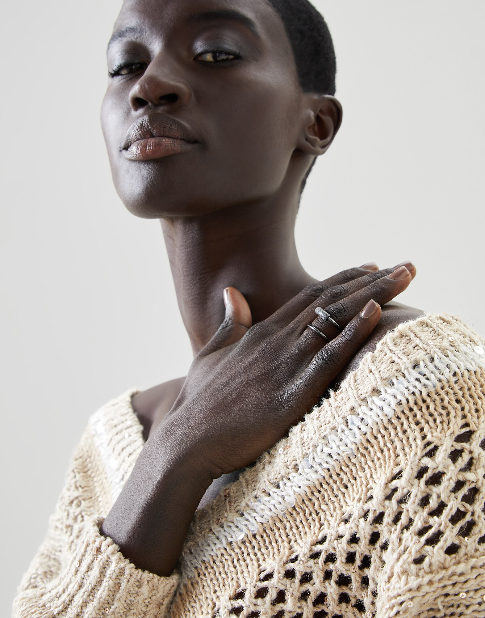 Anillo - Vista editorial