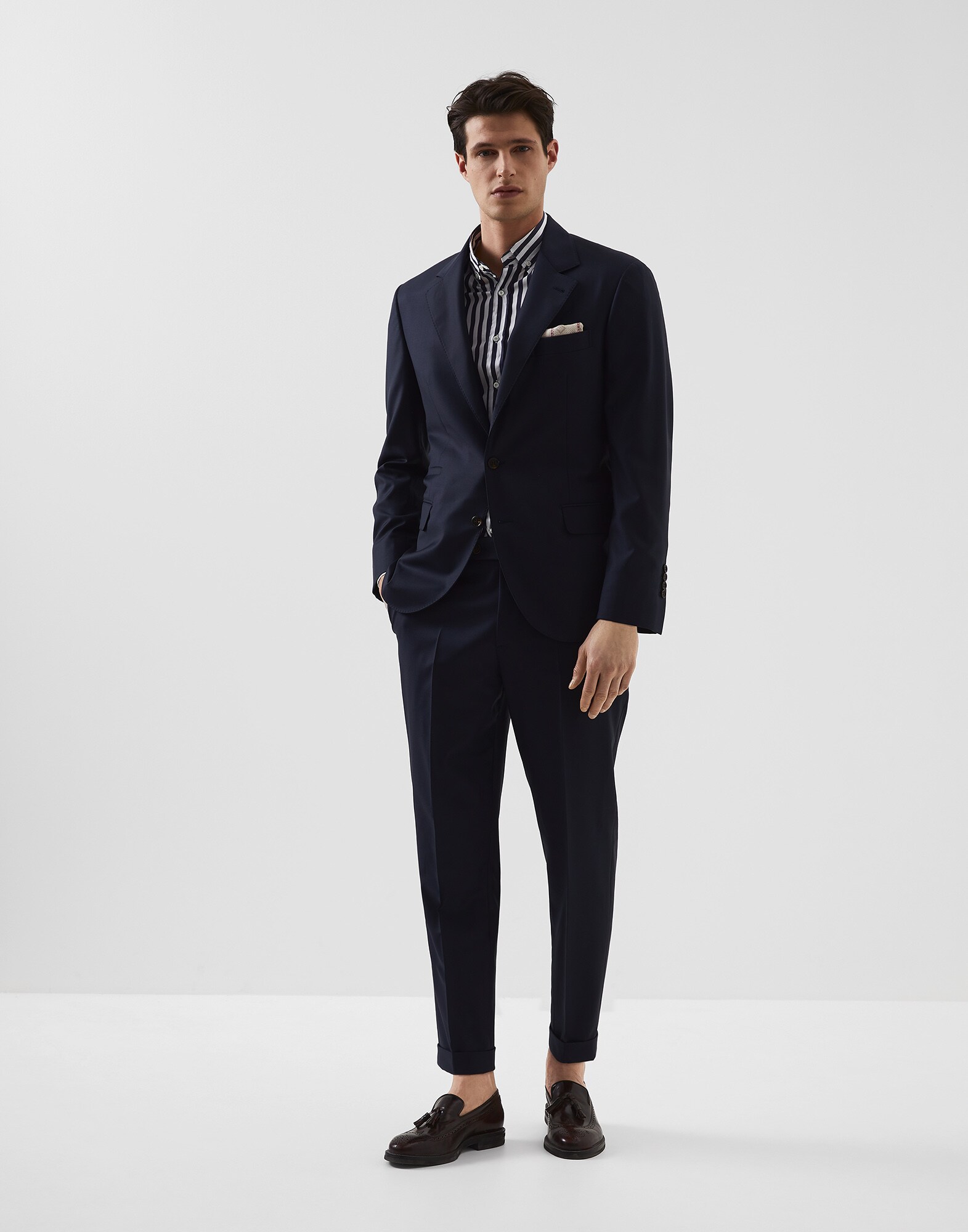 212MOUTFITMF4597BT7C079 image number 0