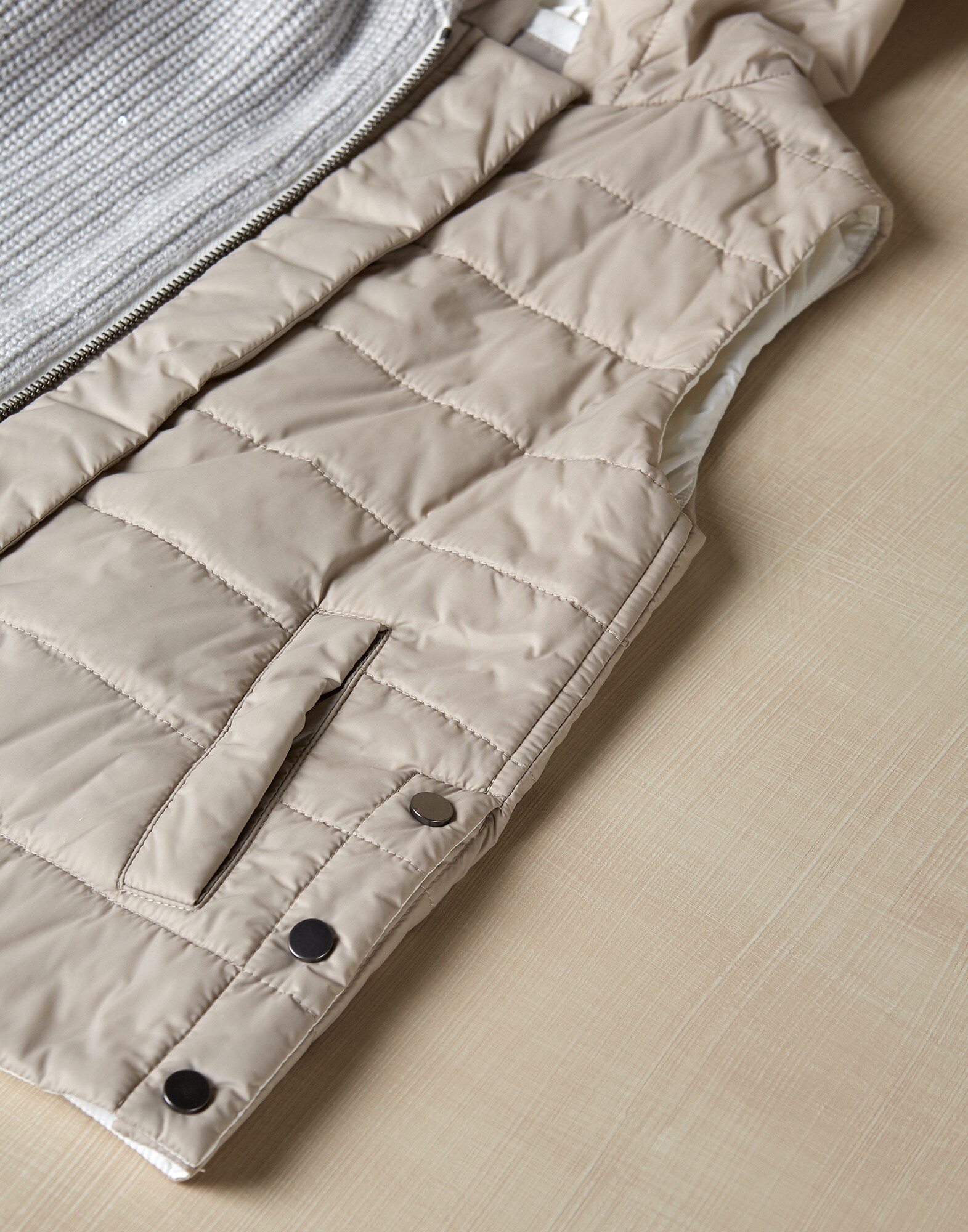 Outerwear Jacket - Detail view