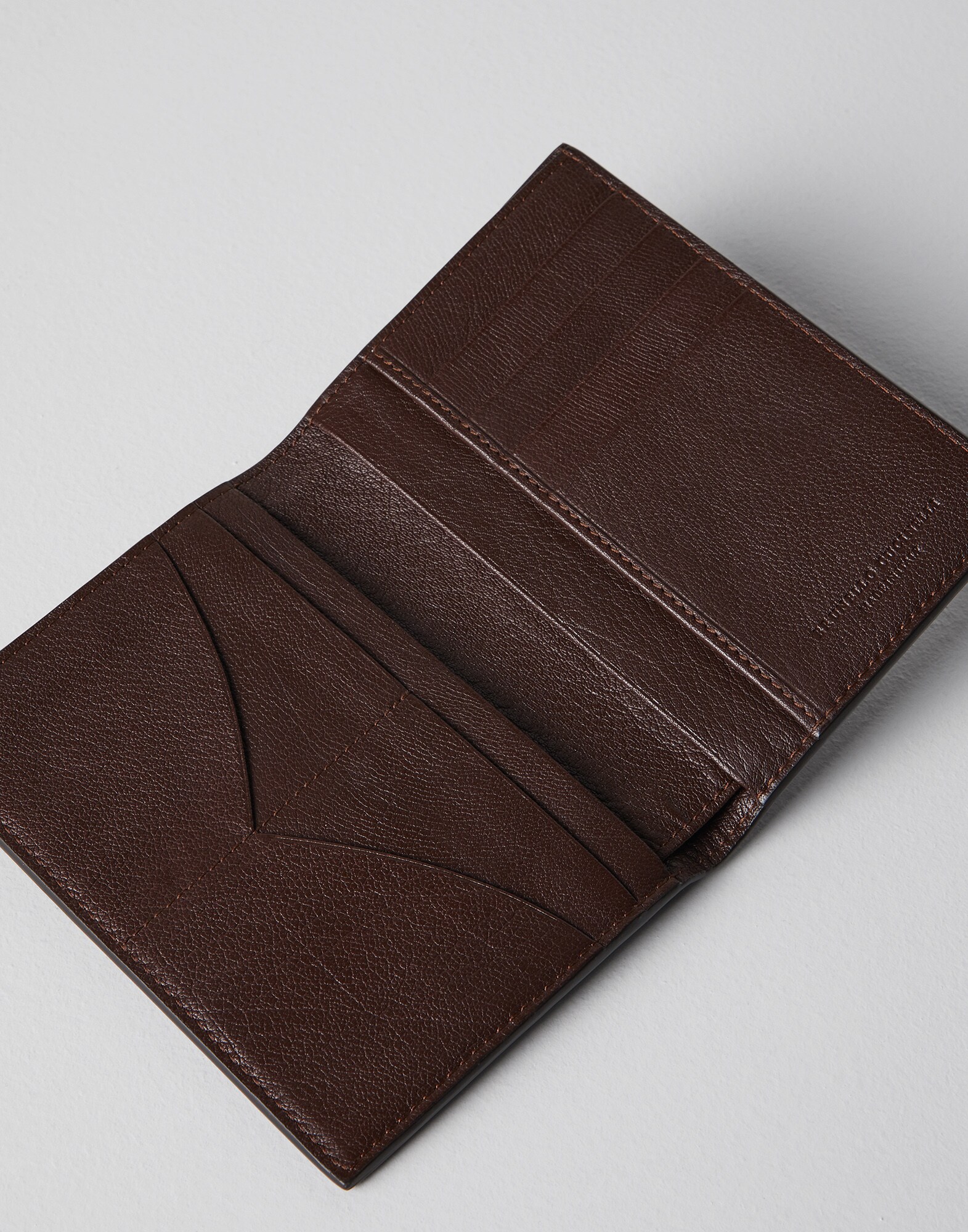 Passport Holder - Detail view