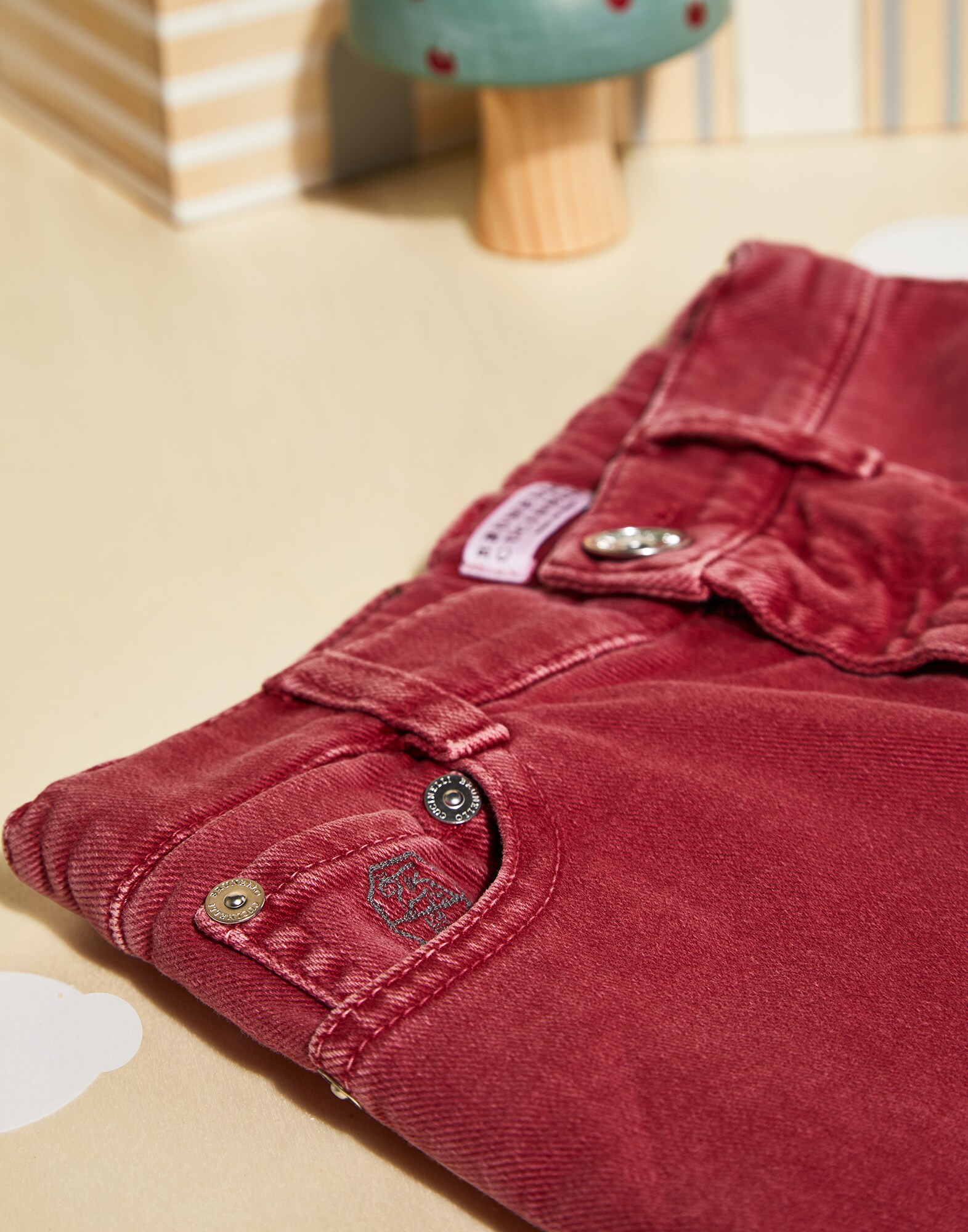 Denim Pants - Detail view