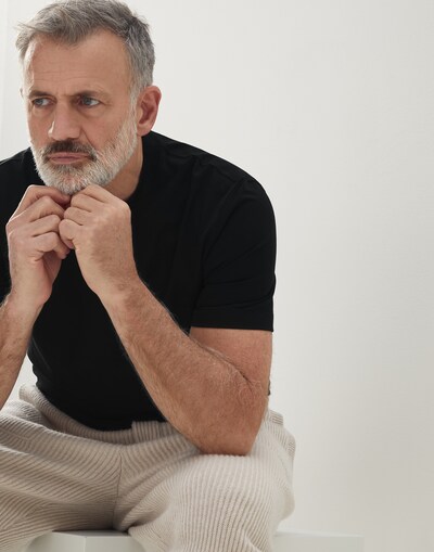 Short Sleeve T-Shirt - Editorial view