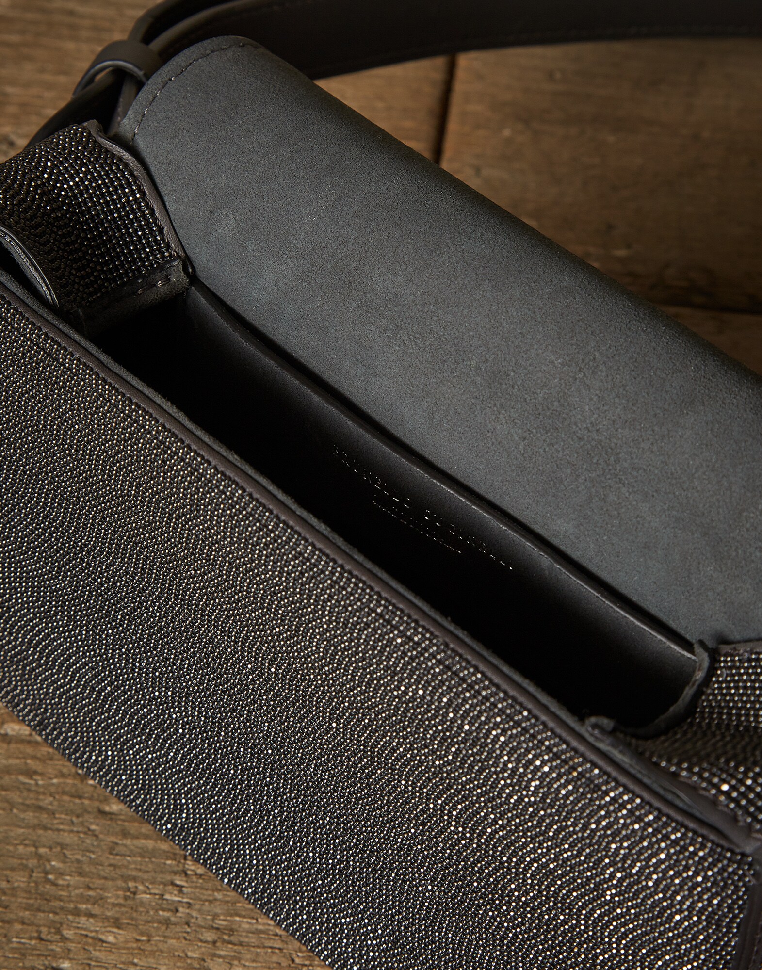 Schultertasche - Look