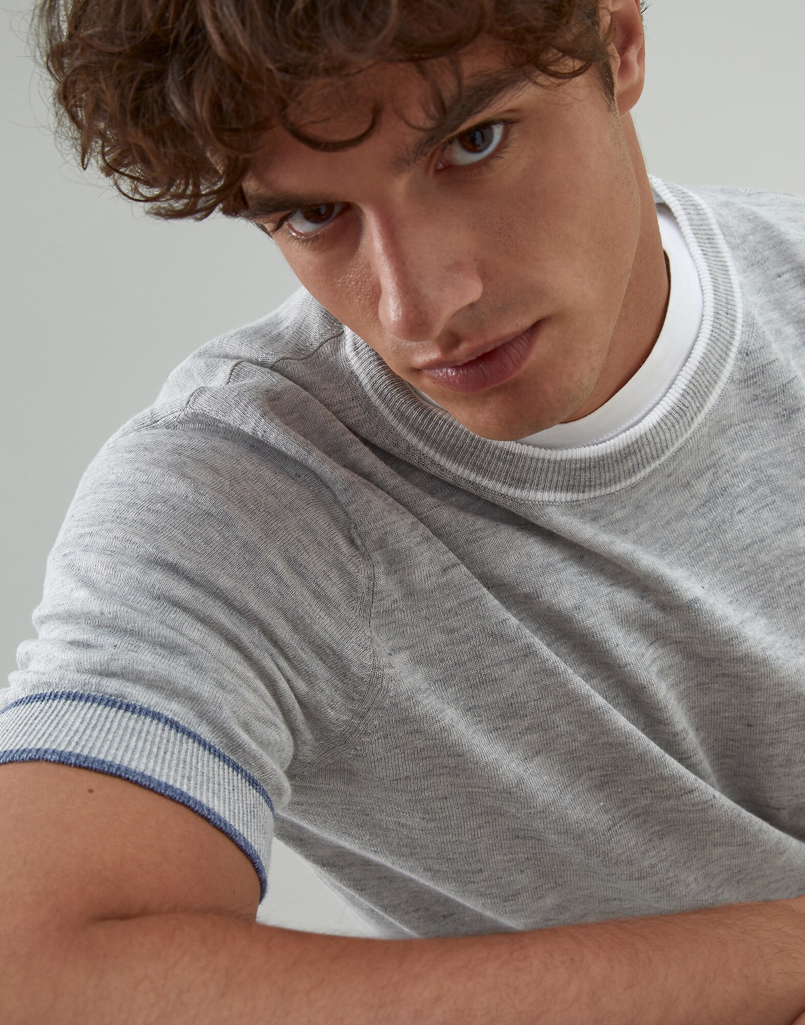 Crewneck - Detail view
