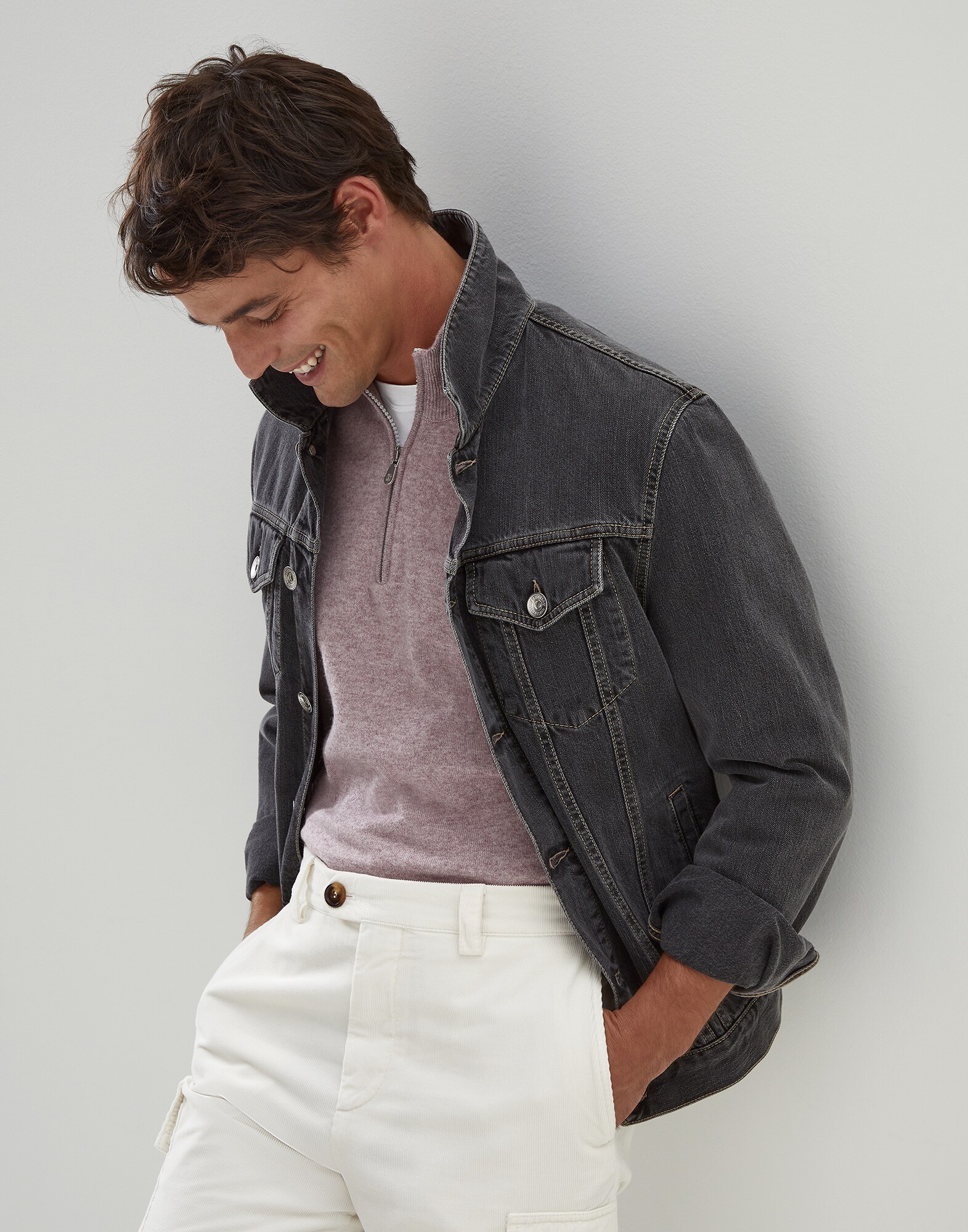 Cuello Alto con Cremallera - Vista editorial