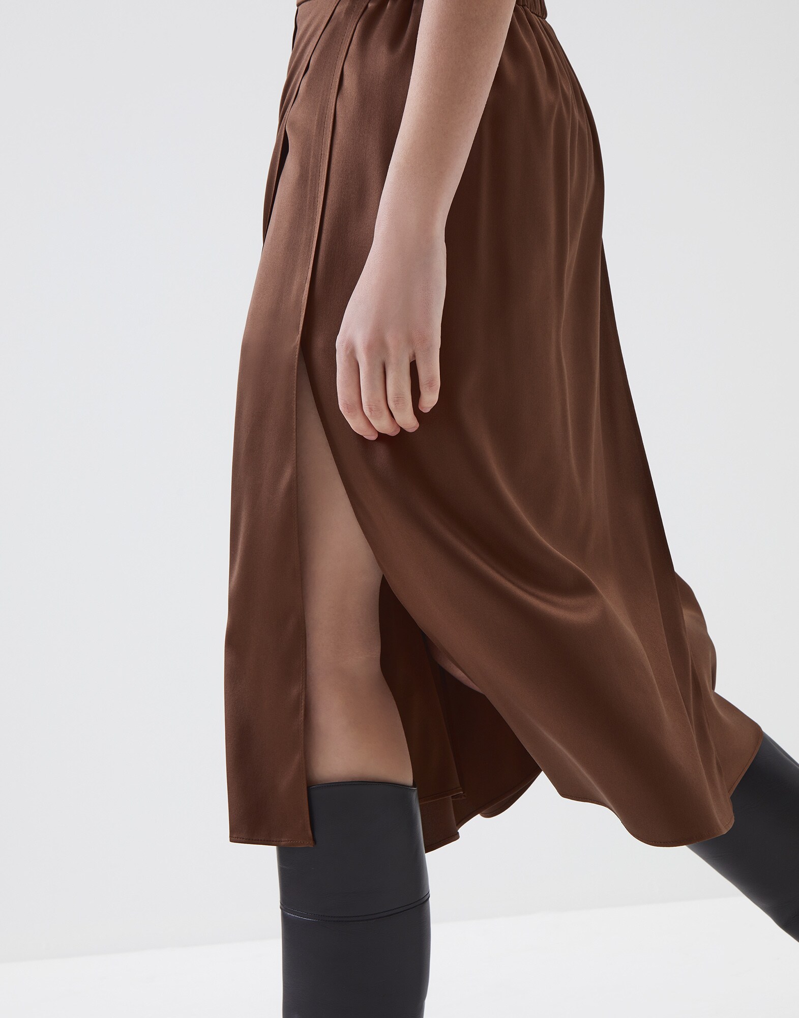 Midi Skirt - Detail