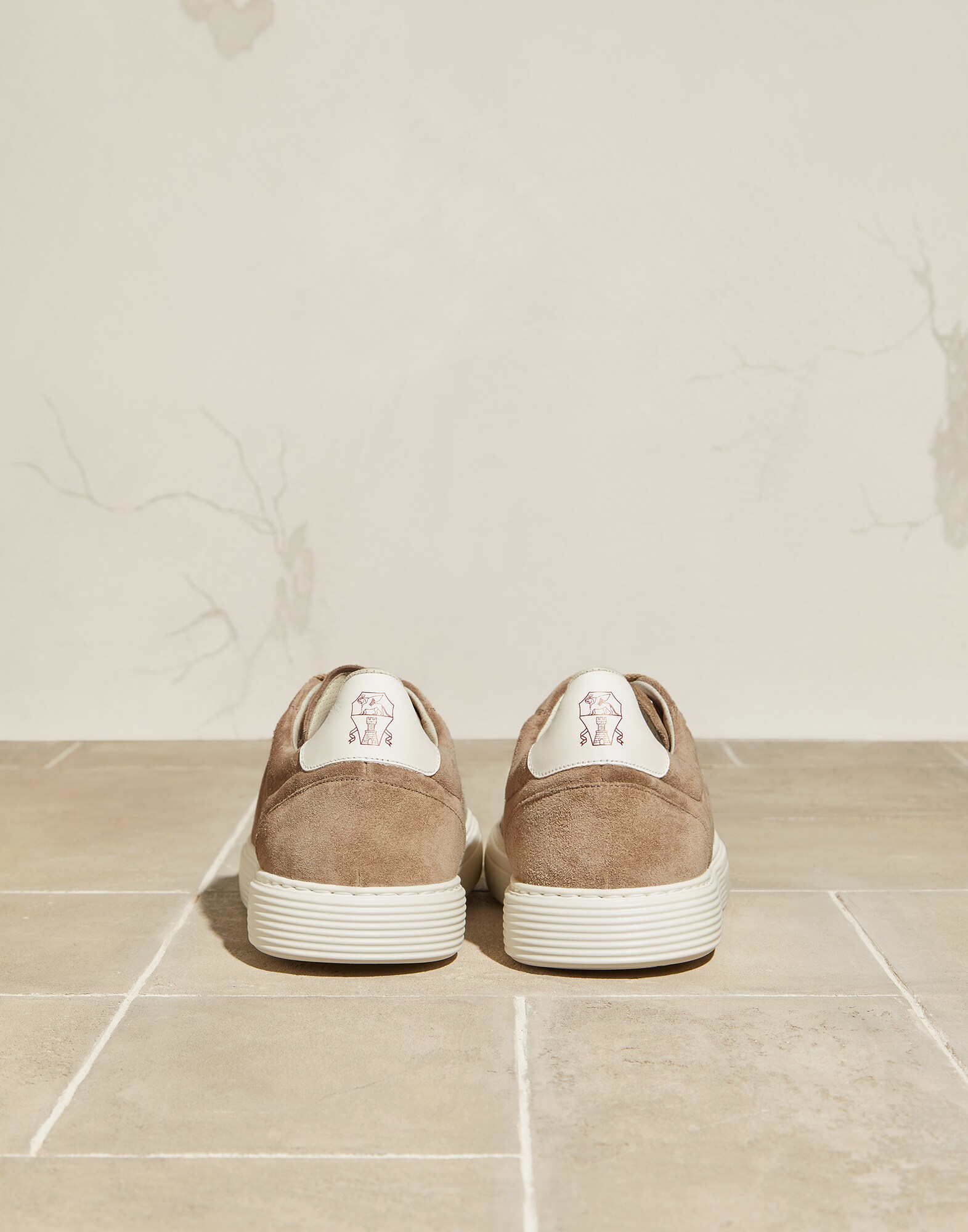 Sneakers - Back view