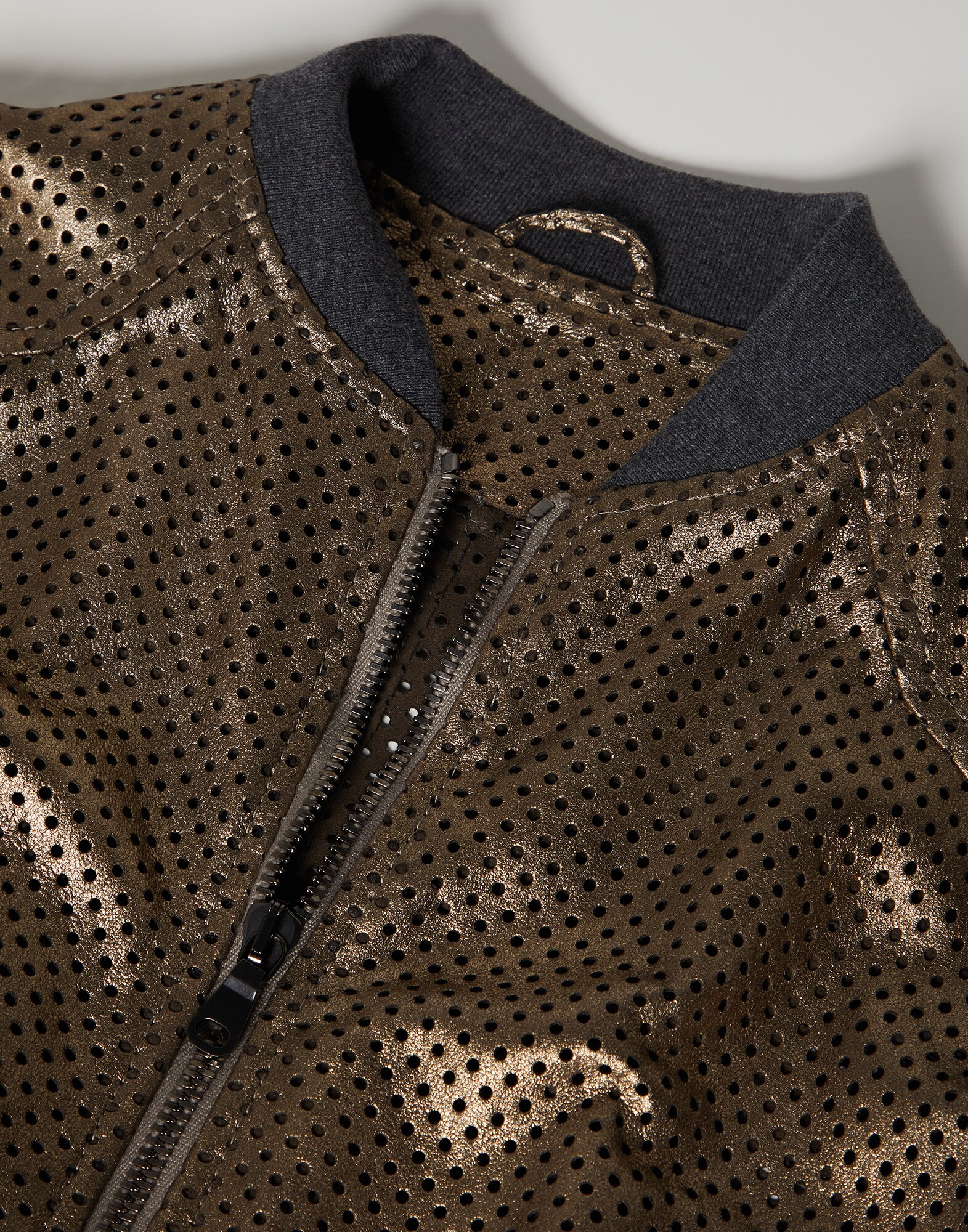 Leather - Detail view