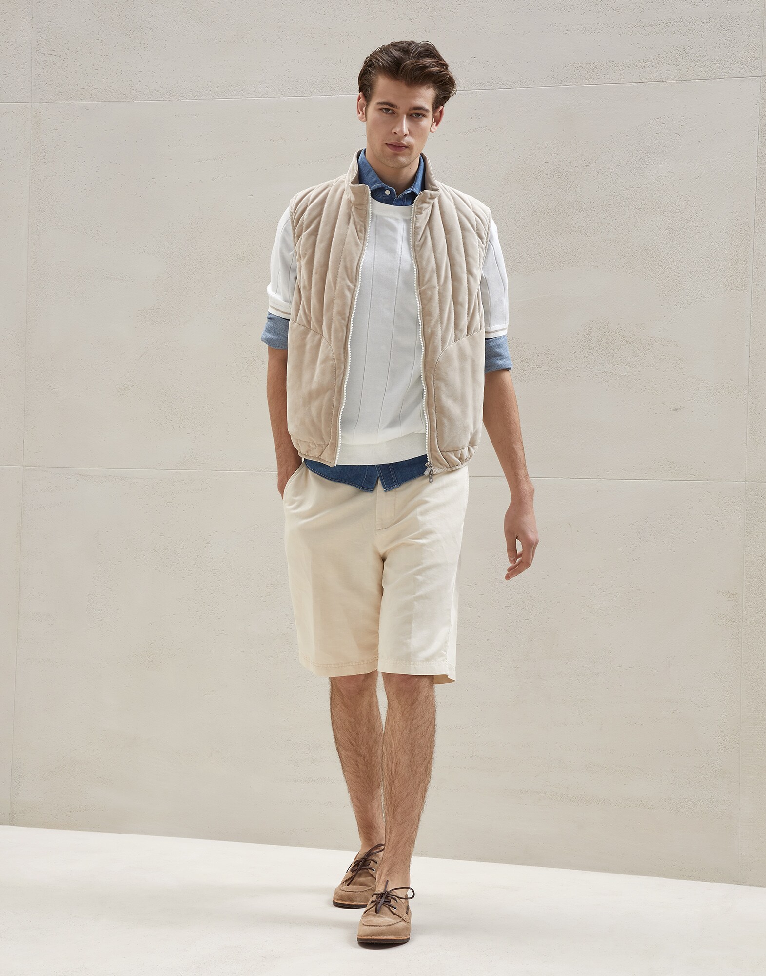 Bermuda Shorts - Full look