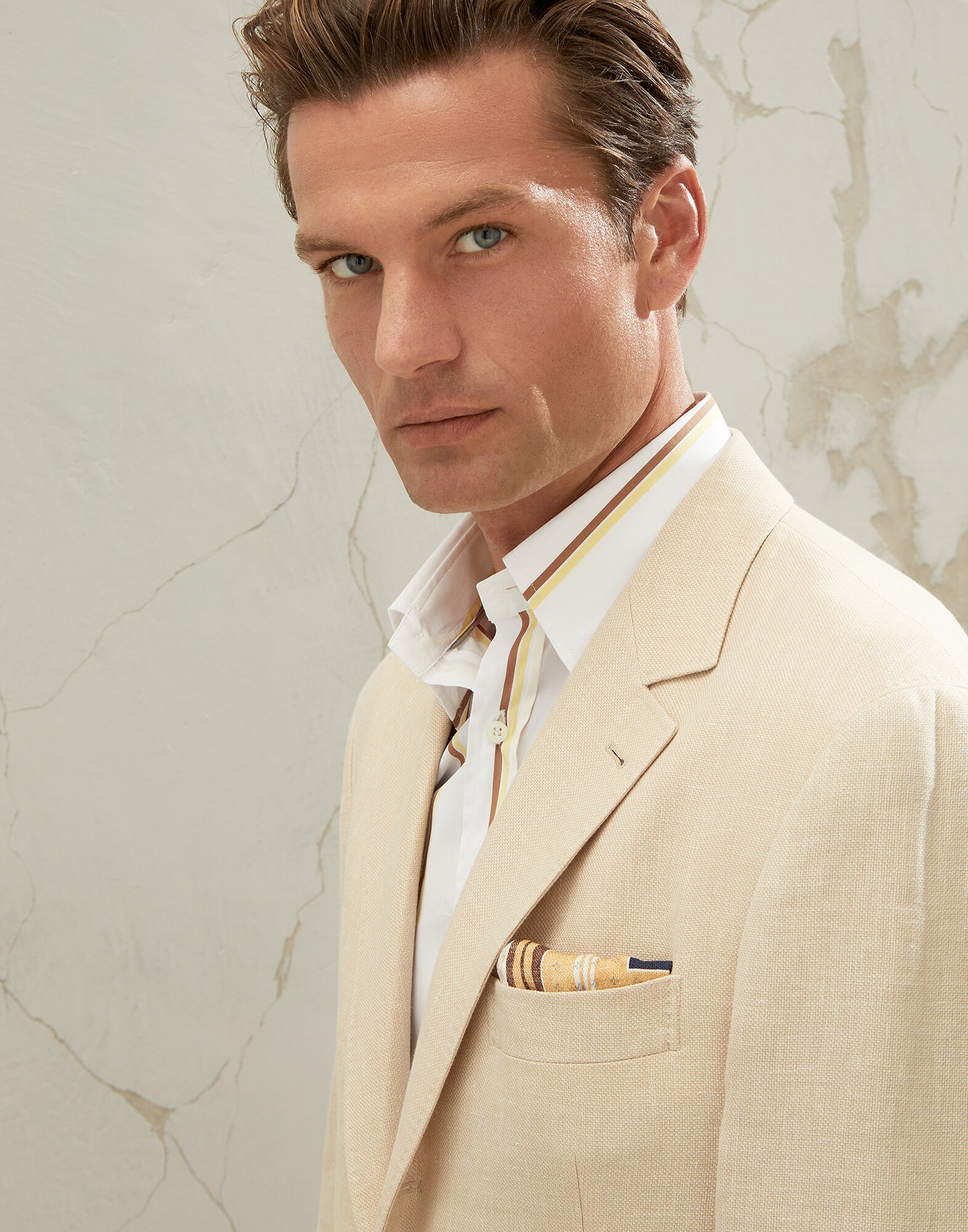 Single Breasted Blazer - Detail view