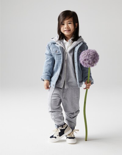 Topwear - Full look