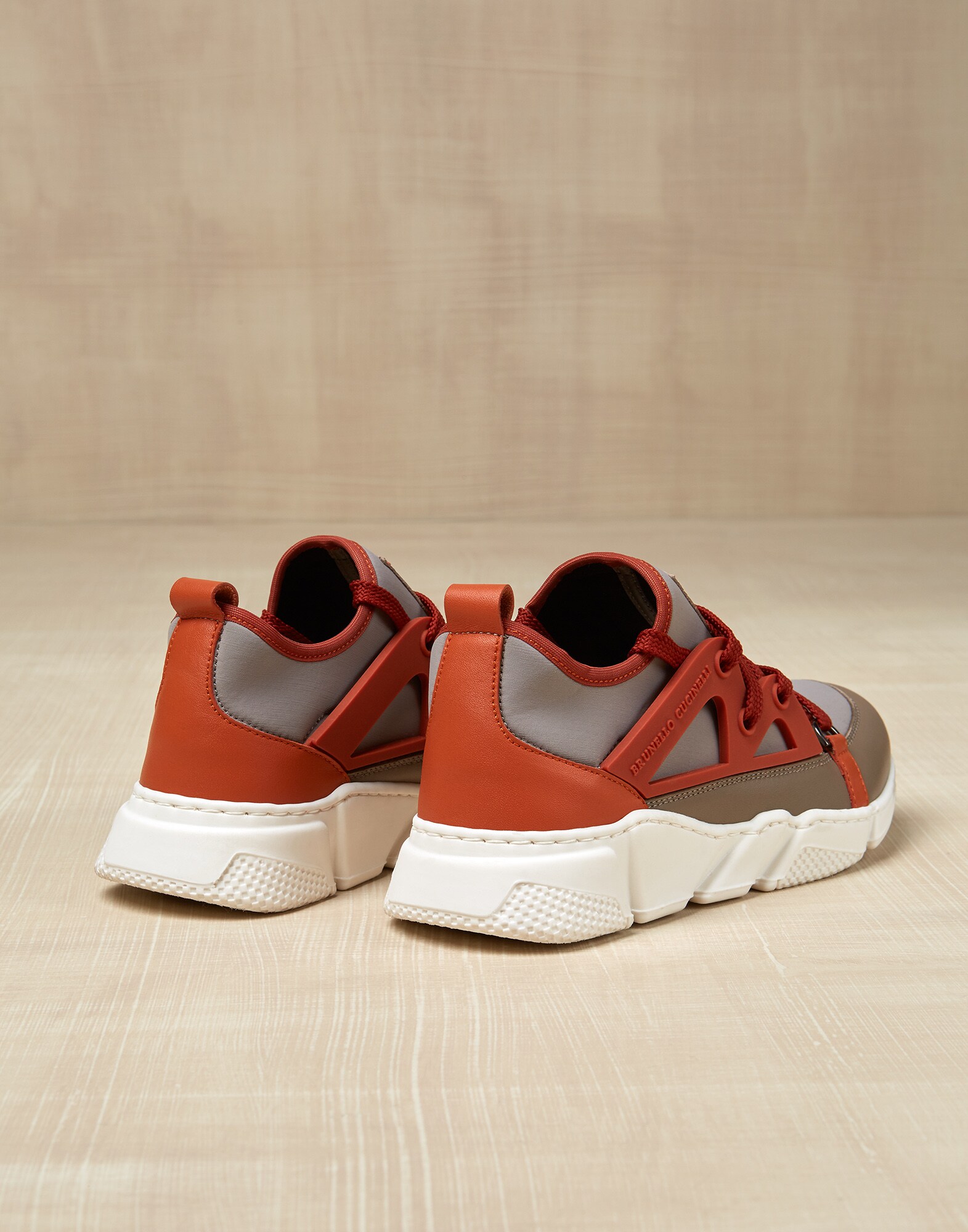Sneakers - Back