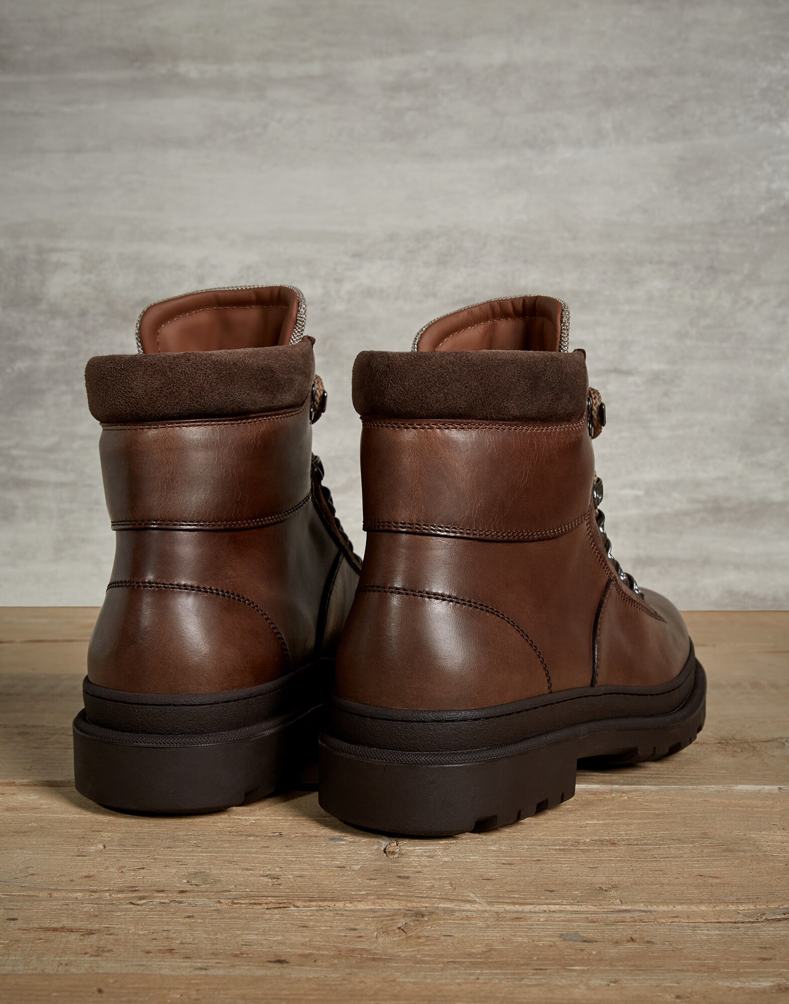 Botas Outdoor - Vista trasera