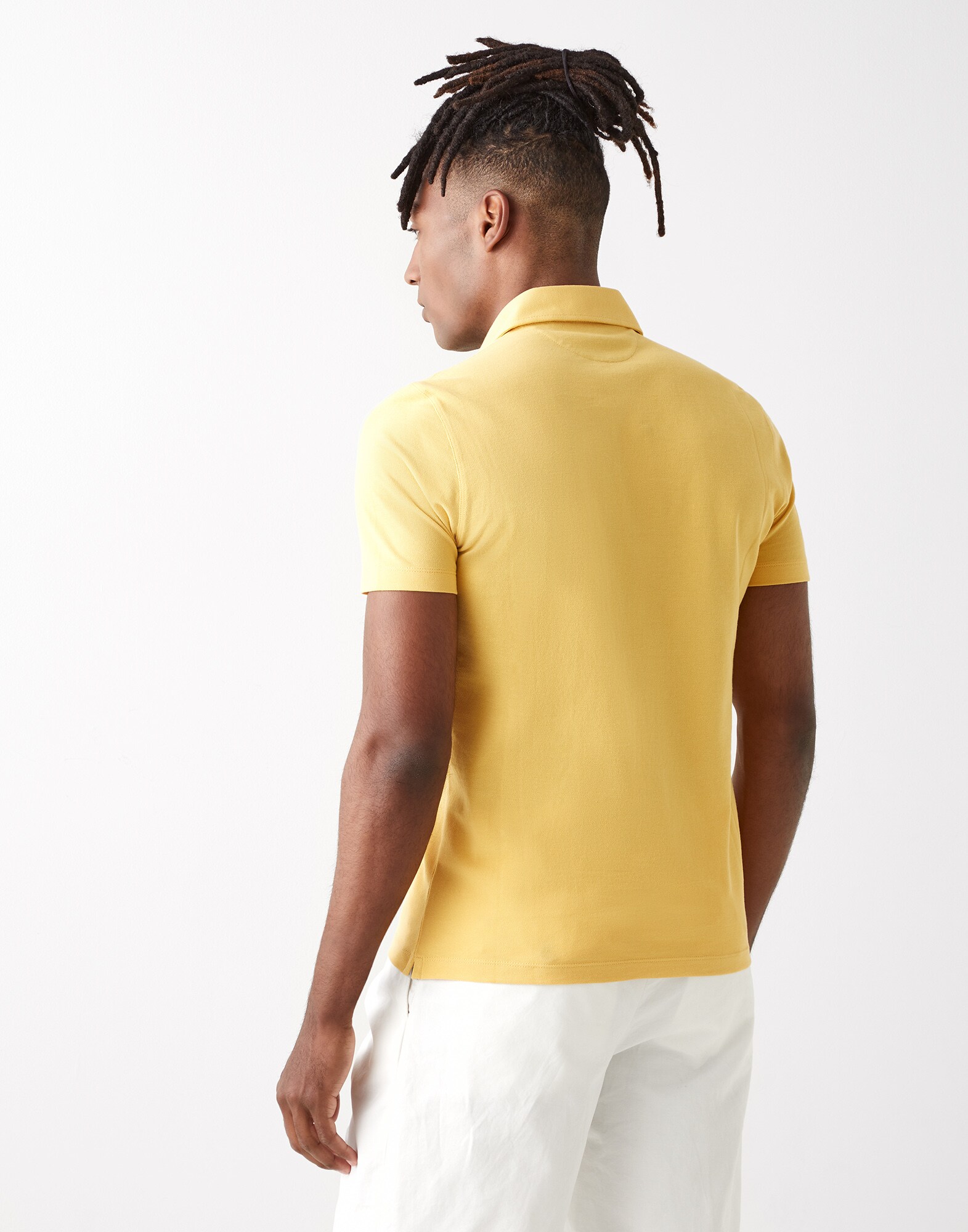 Polo - Back view