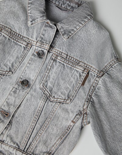 Outerwear - Vista de detalle