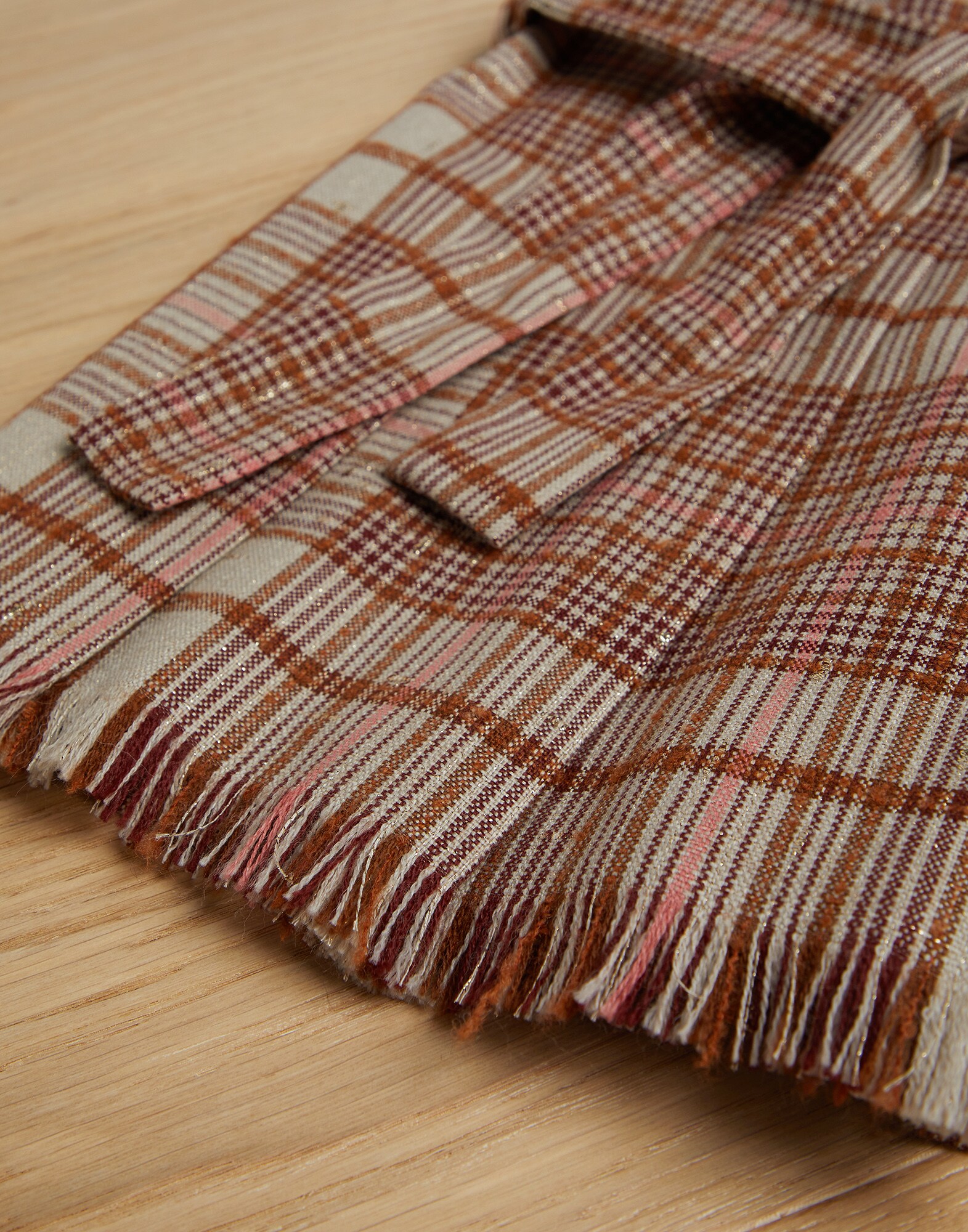 Bermuda & Shorts - Detail view