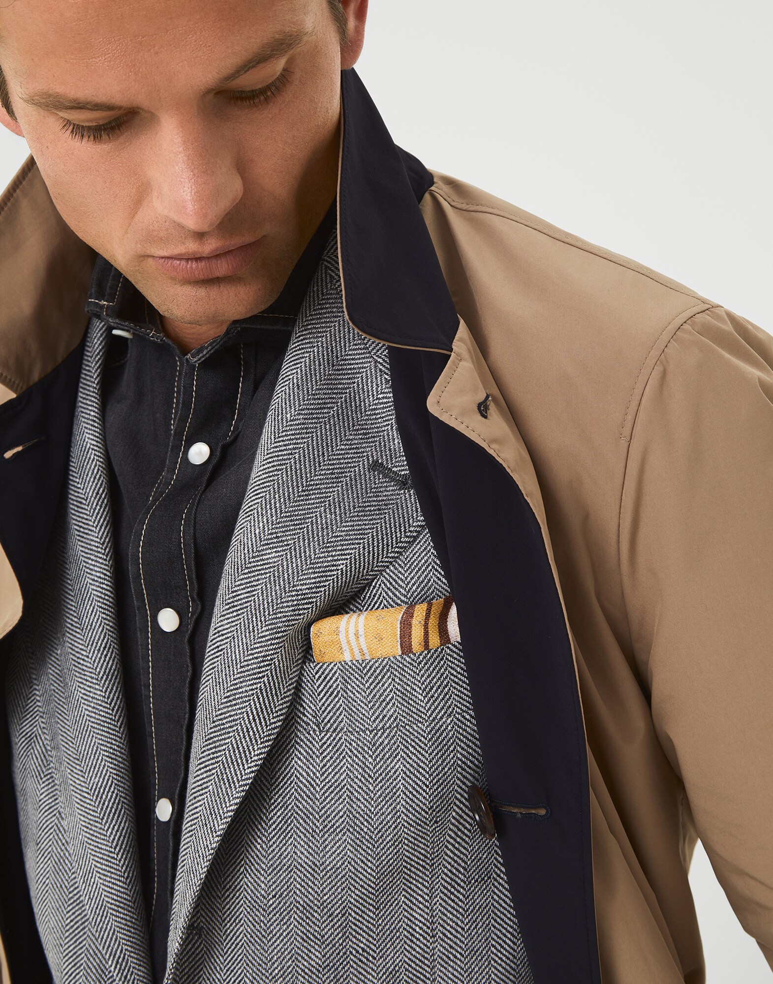 Pocket Square - Editorial