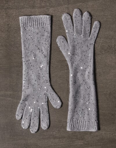 Gloves - Front view