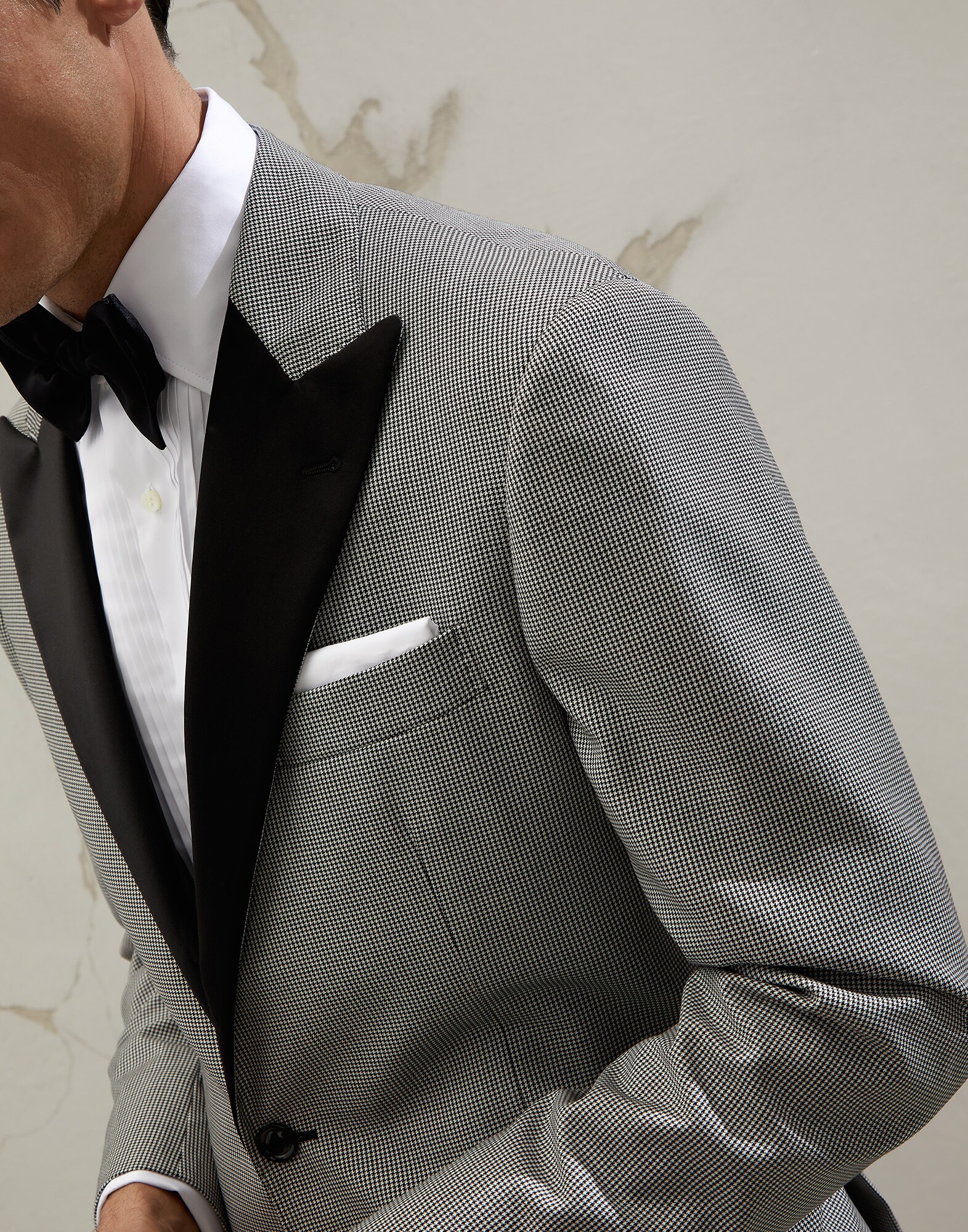 Pocket Square - Editorial view