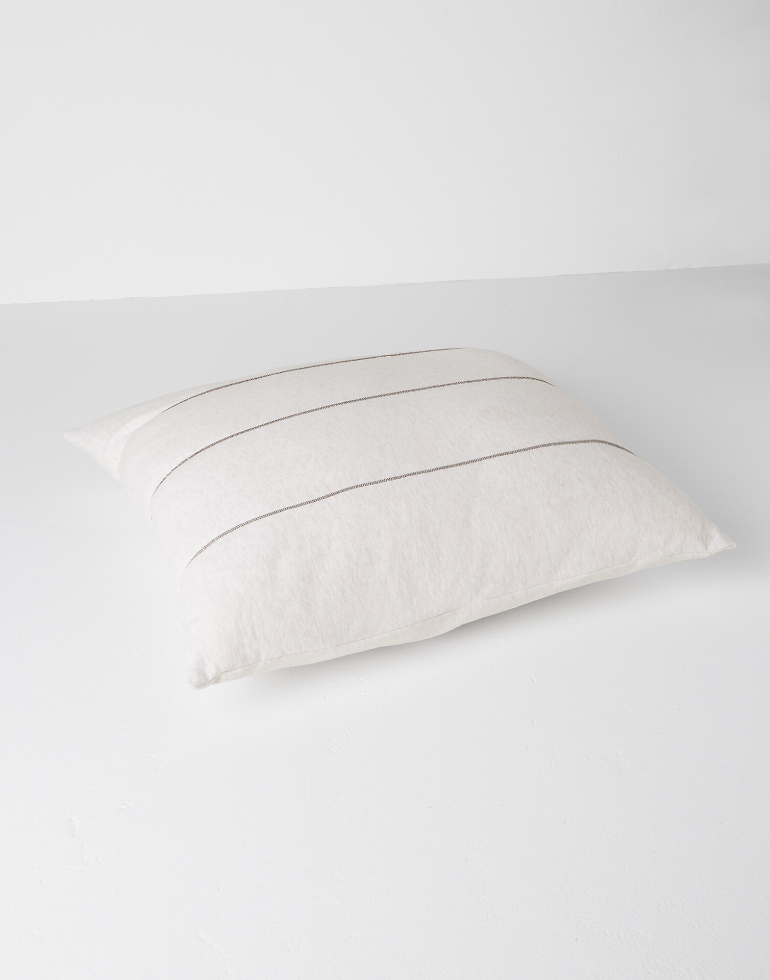 Kissen aus Stoff Hafer Lifestyle 0 - Brunello Cucinelli