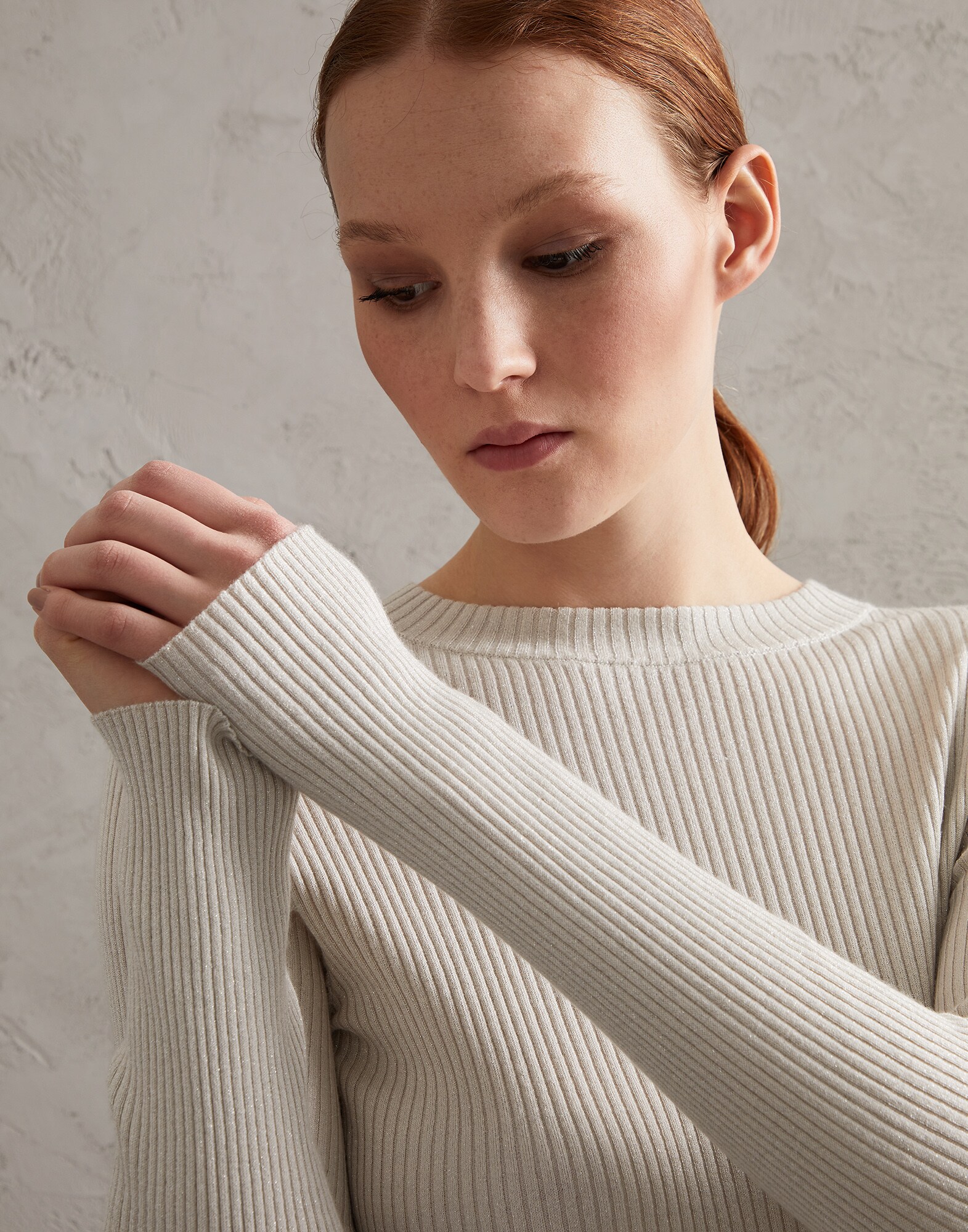 Crewneck - Detail view