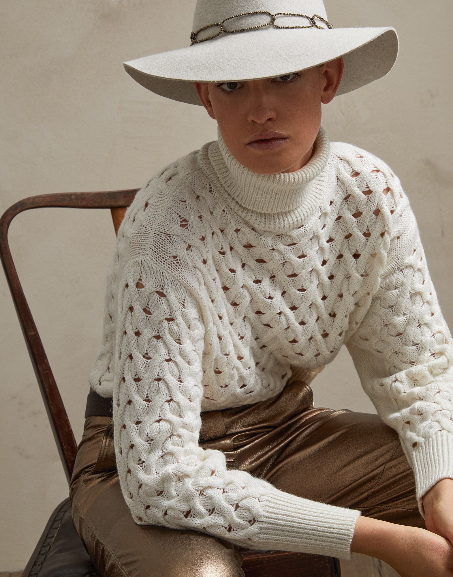 Jersey de Cuello Alto - Vista editorial