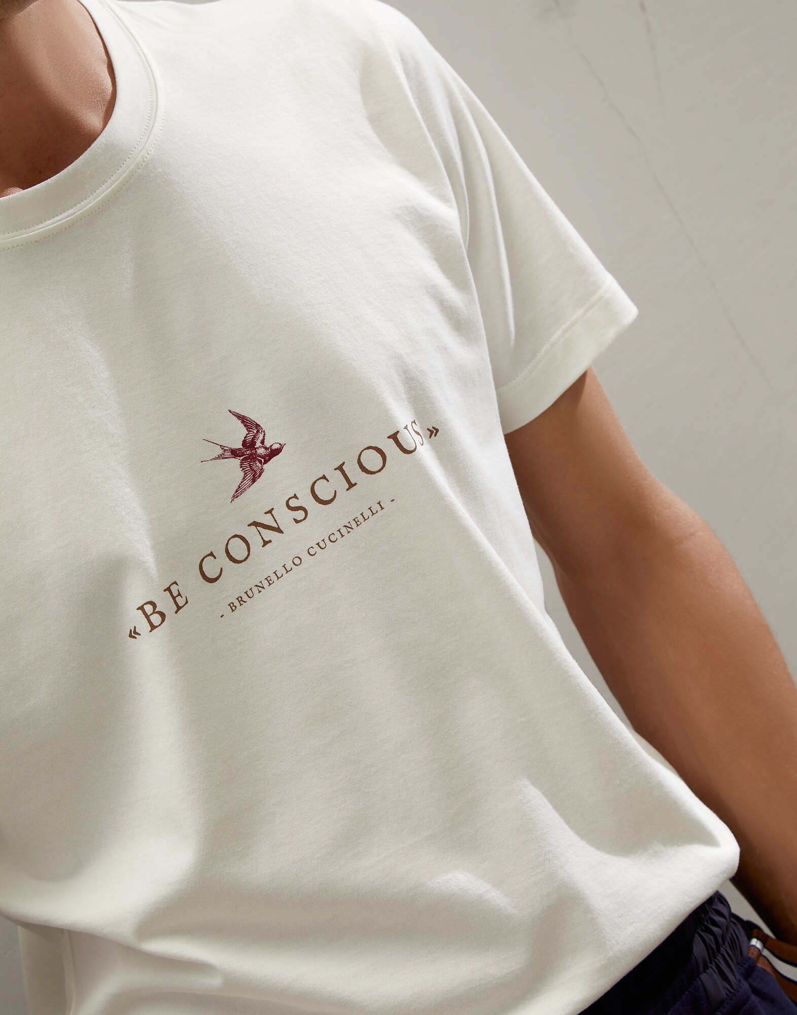 Short Sleeve T-Shirt - Detail