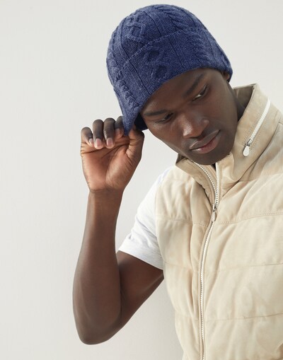 Beanies - Editorial view