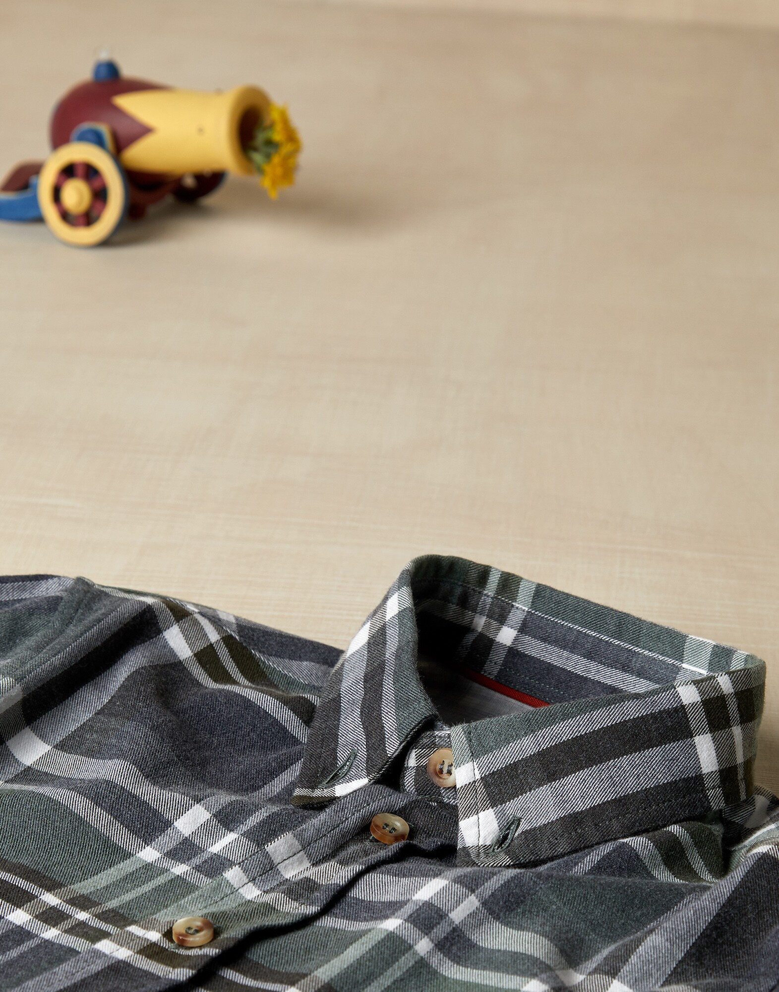 Shirt - Detail