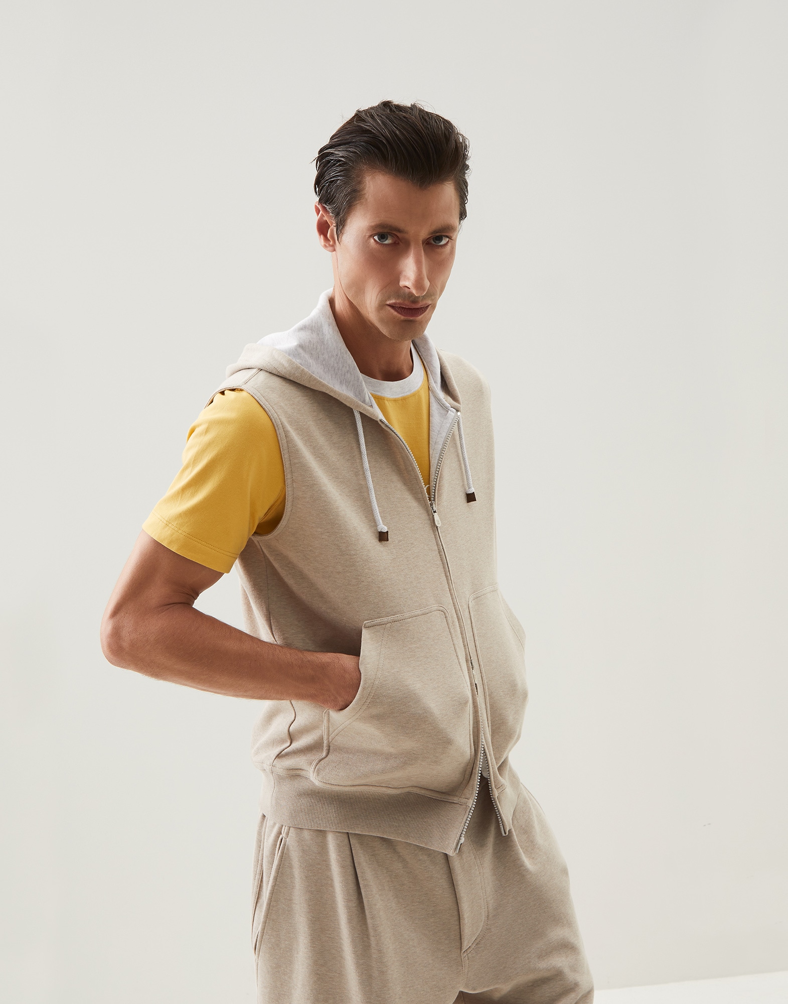 Sweatshirt - Front