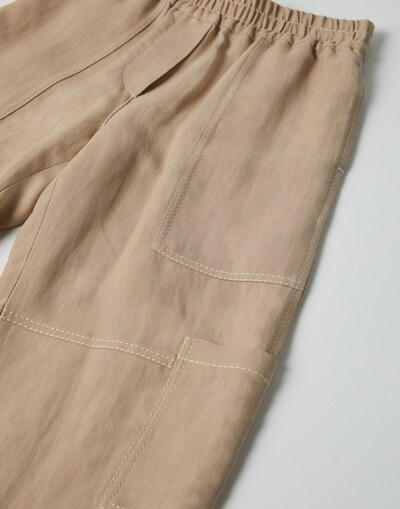 Pants - Detail view