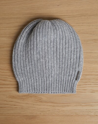 Chapeaux, Bonnets et Gants - Vue frontale