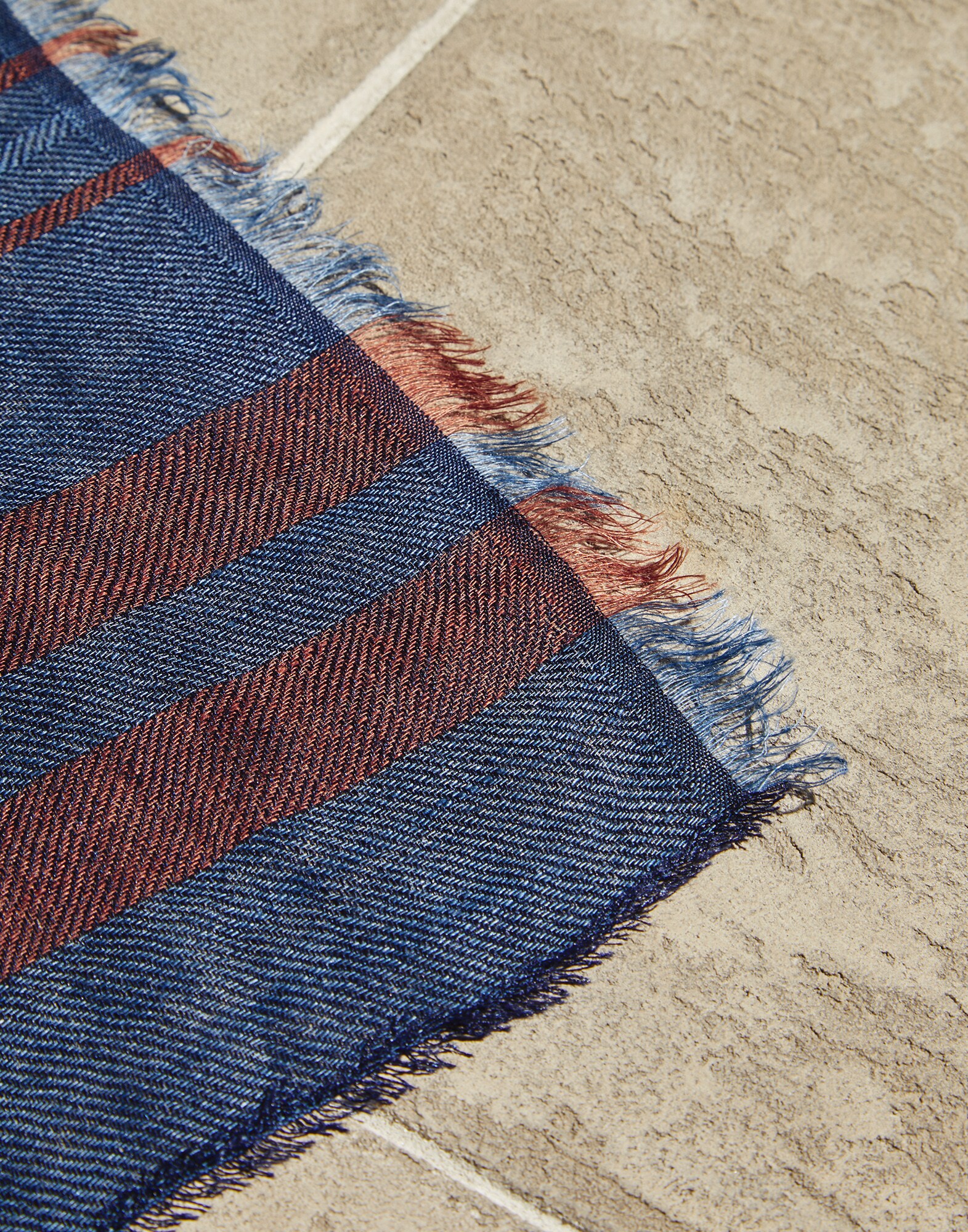 Patterned Scarf - Back