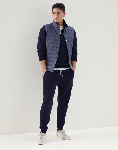 Down Vest - Full look