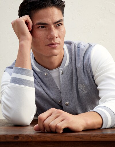 Sweatshirt - Detail view