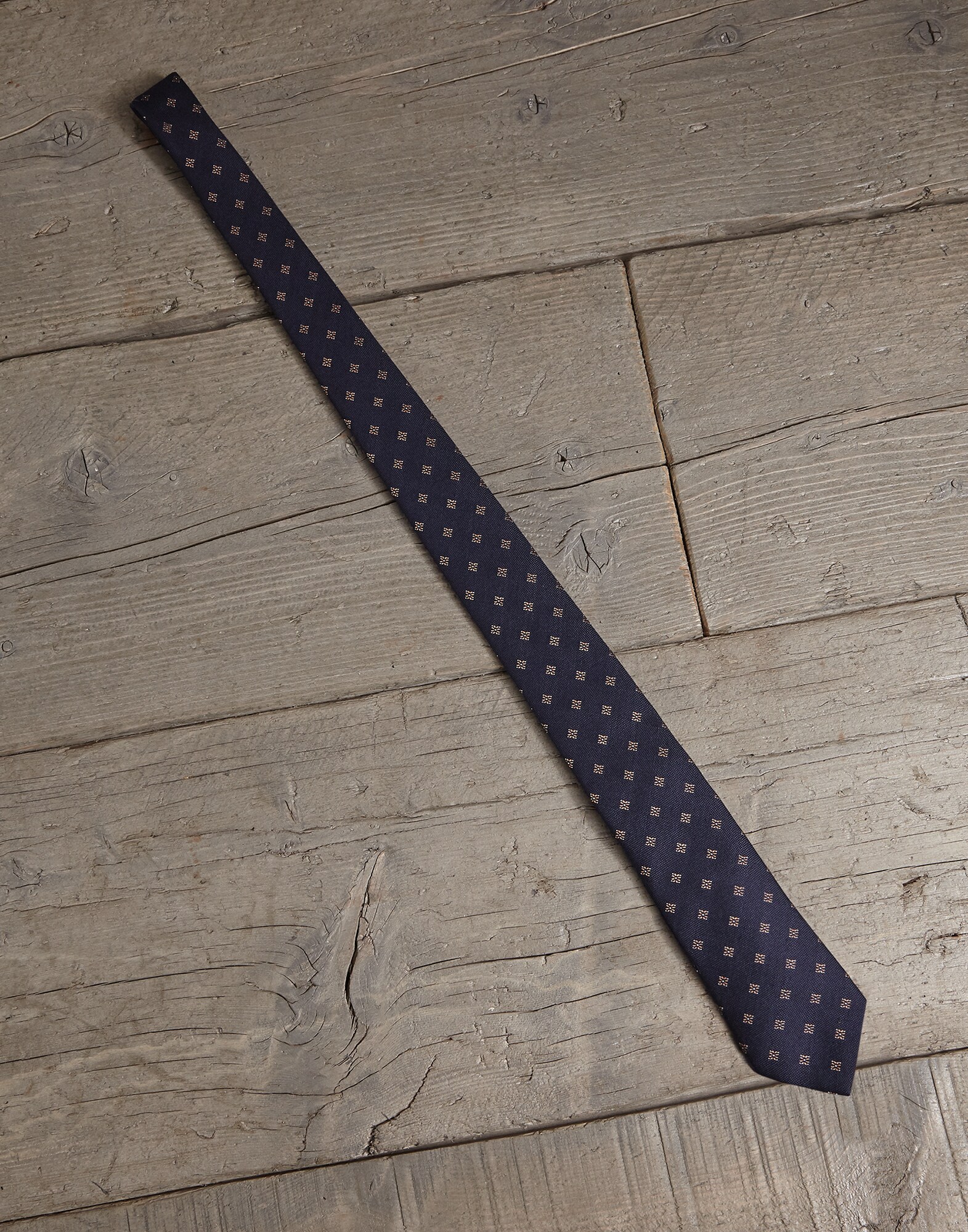 Tie - Front view
