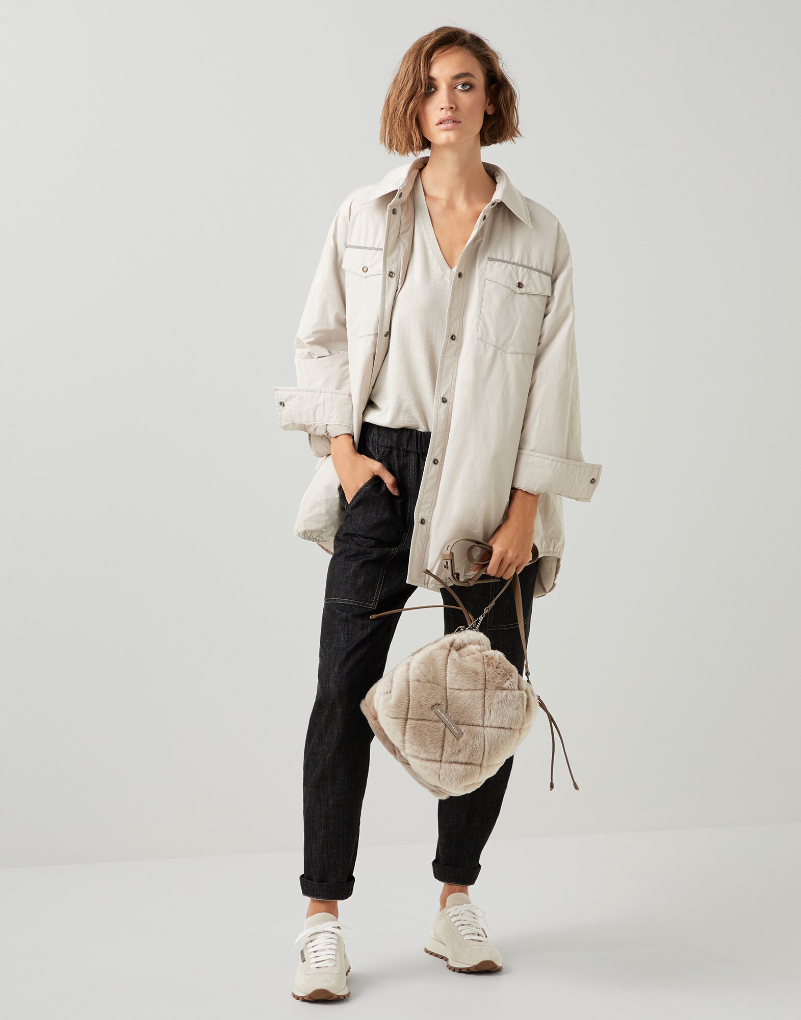 Col V - Vue tenue complète
