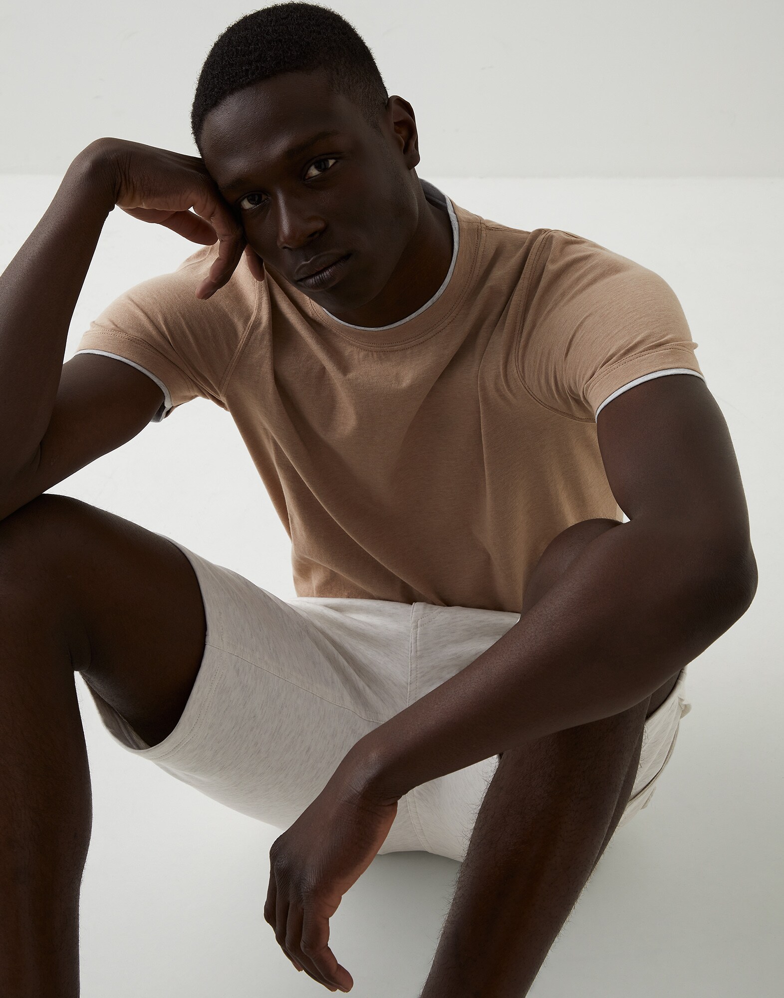 Short Sleeve T-Shirt - Editorial view