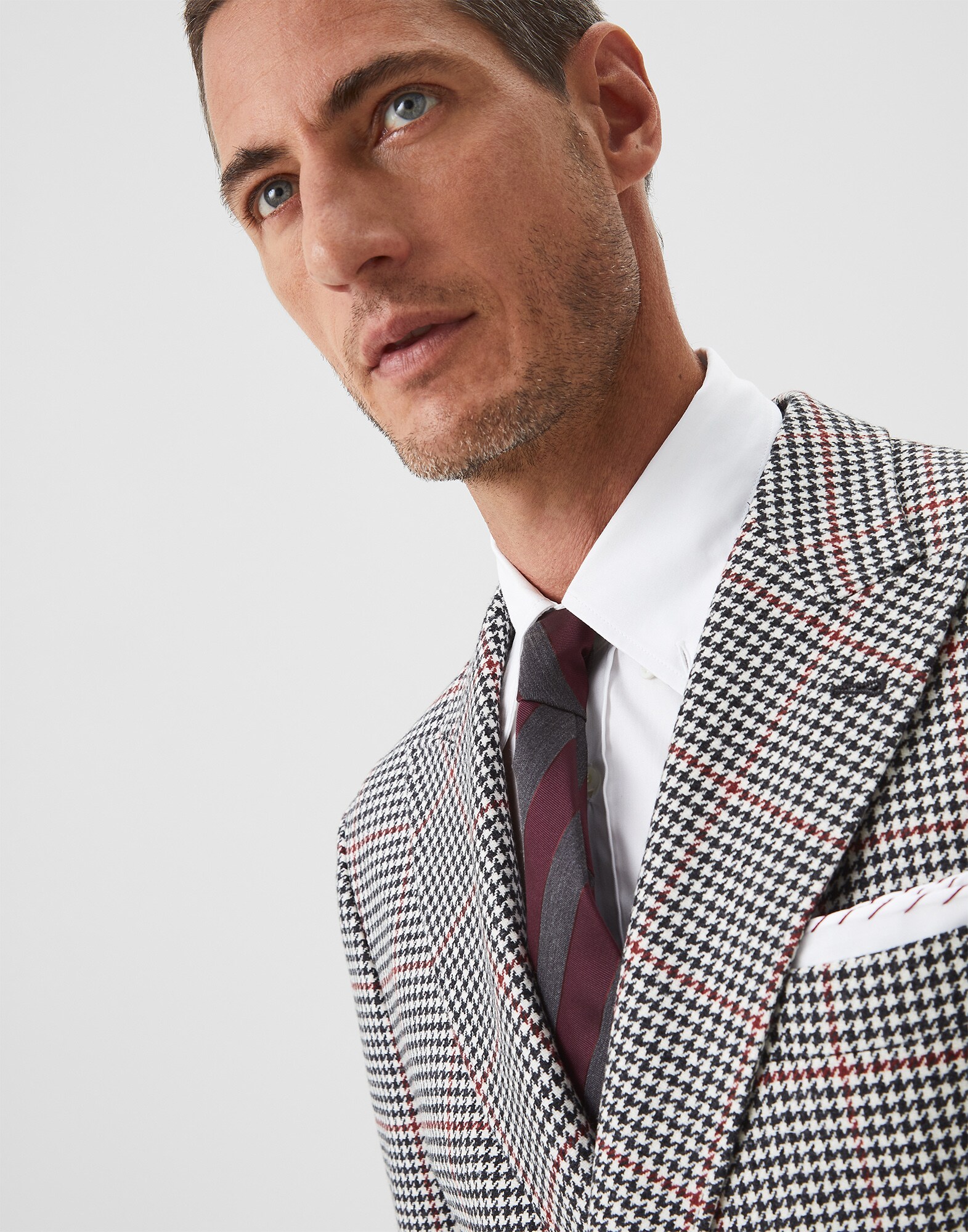 Tie - Editorial