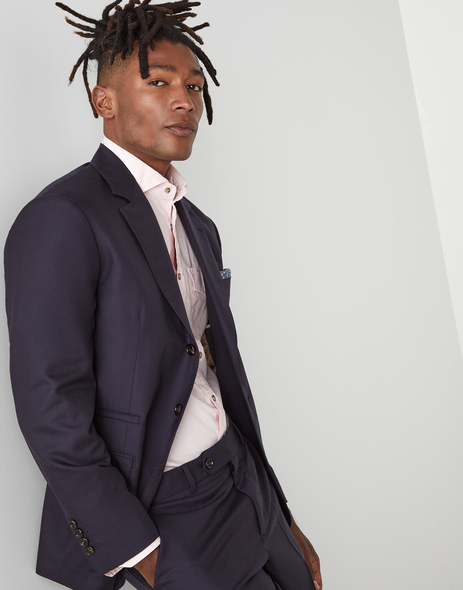 Single Breasted Blazer - Editorial view